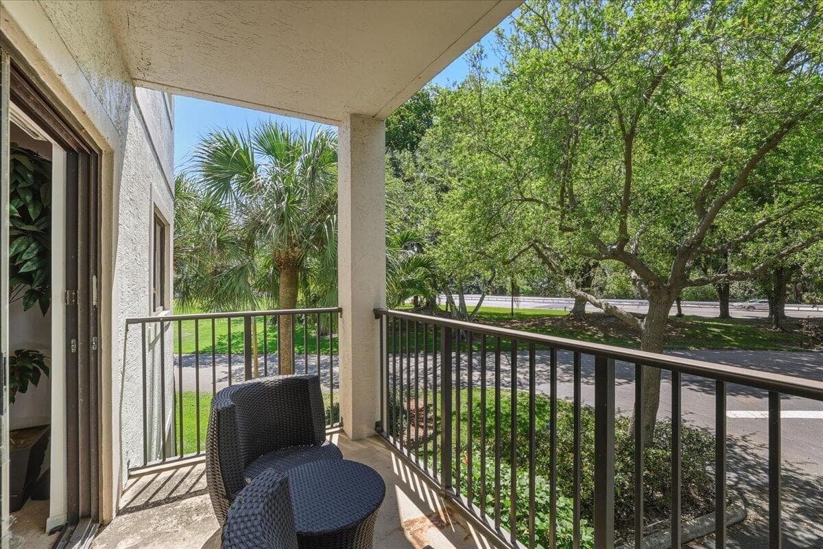 2105 Lavers Circle 212, Delray Beach, FL 33444 — photo 22 of 29
