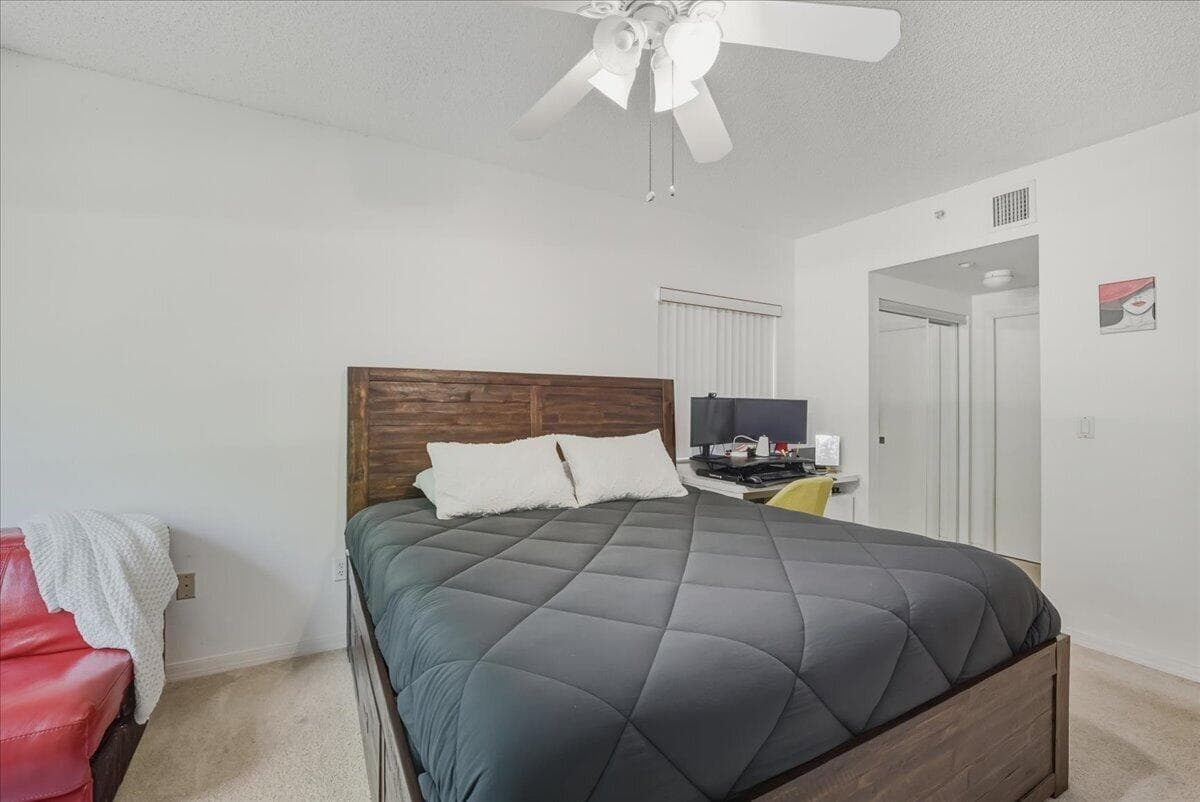 2105 Lavers Circle 212, Delray Beach, FL 33444 — photo 20 of 29
