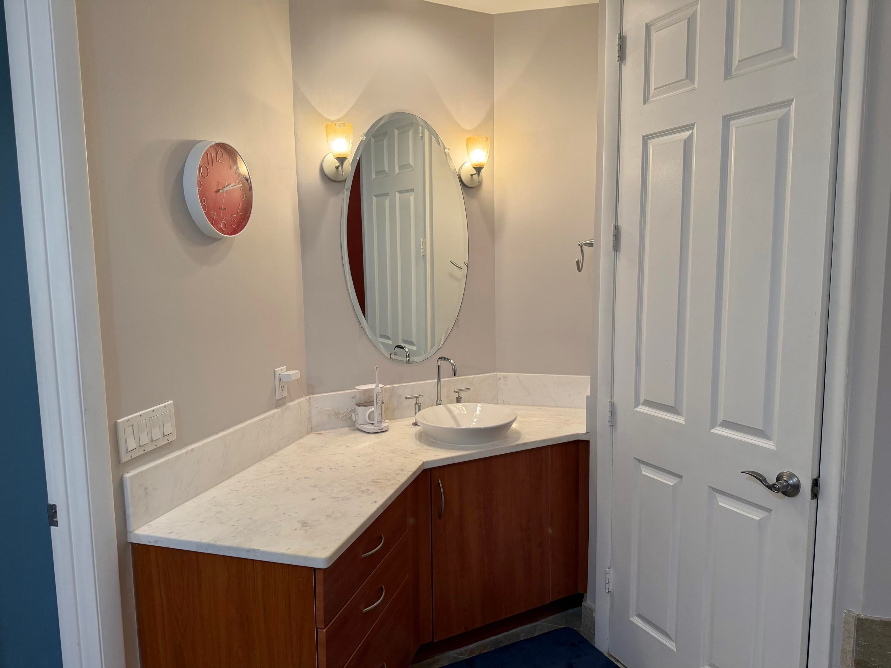 2609 NE 14th Avenue 106, Wilton Manors, FL 33334 — photo 12 of 50