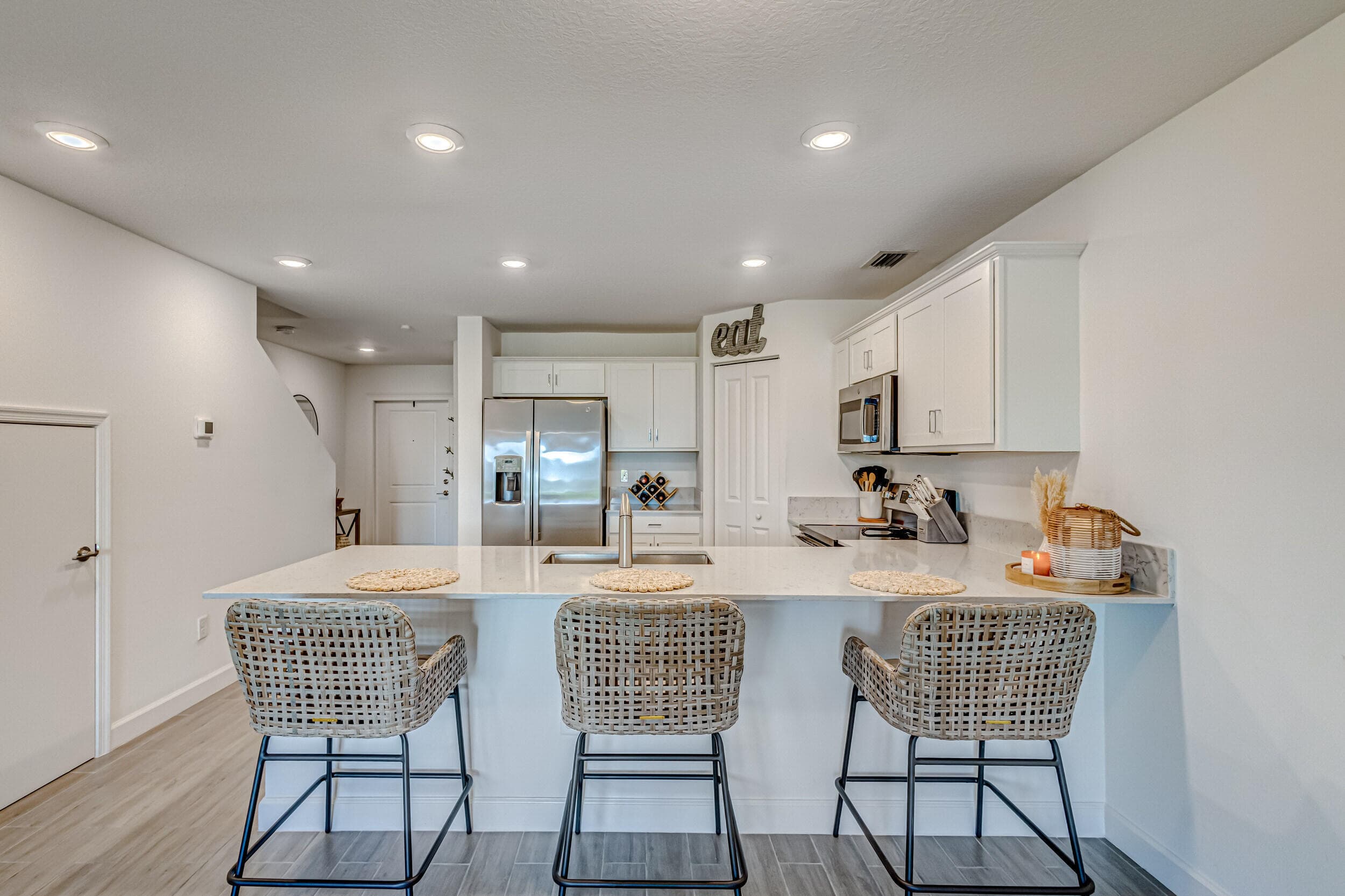 5007 Woods Edge Circle, Riviera Beach, FL 33410 — photo 5 of 27
