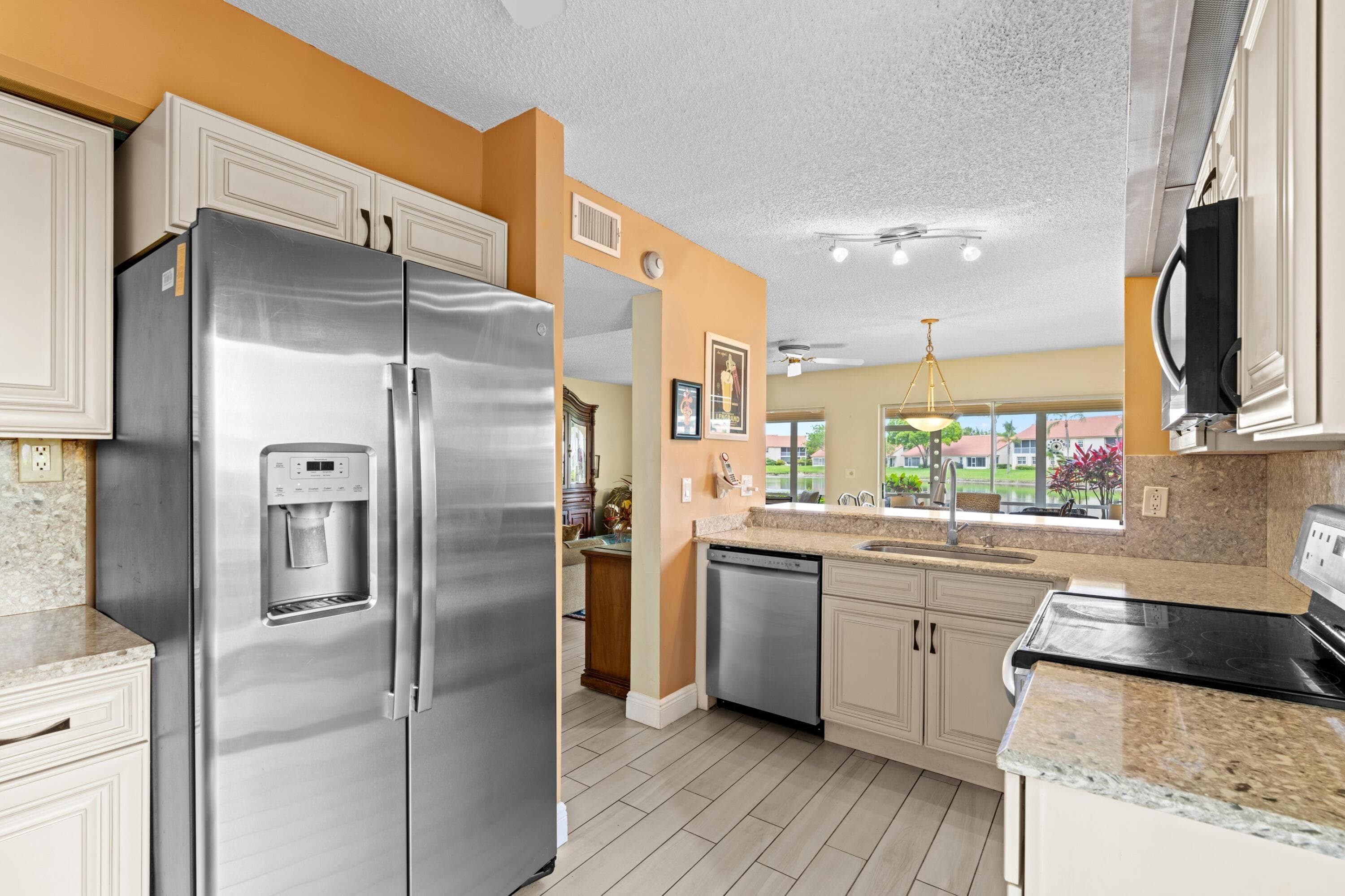 14407 Via Royale 1, Delray Beach, FL 33446 — photo 9 of 47