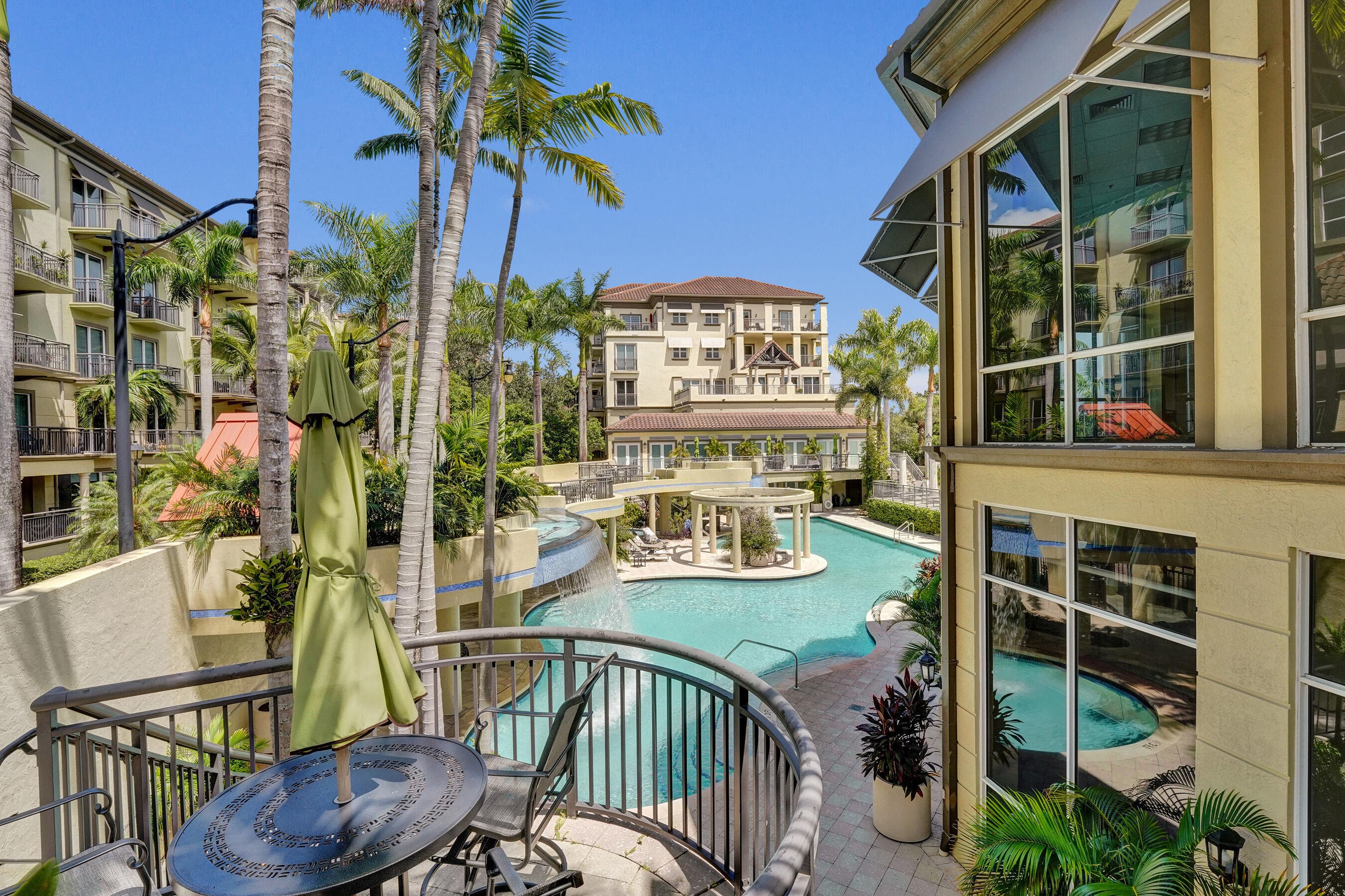 2609 NE 14th Avenue 106, Wilton Manors, FL 33334 — photo 38 of 50