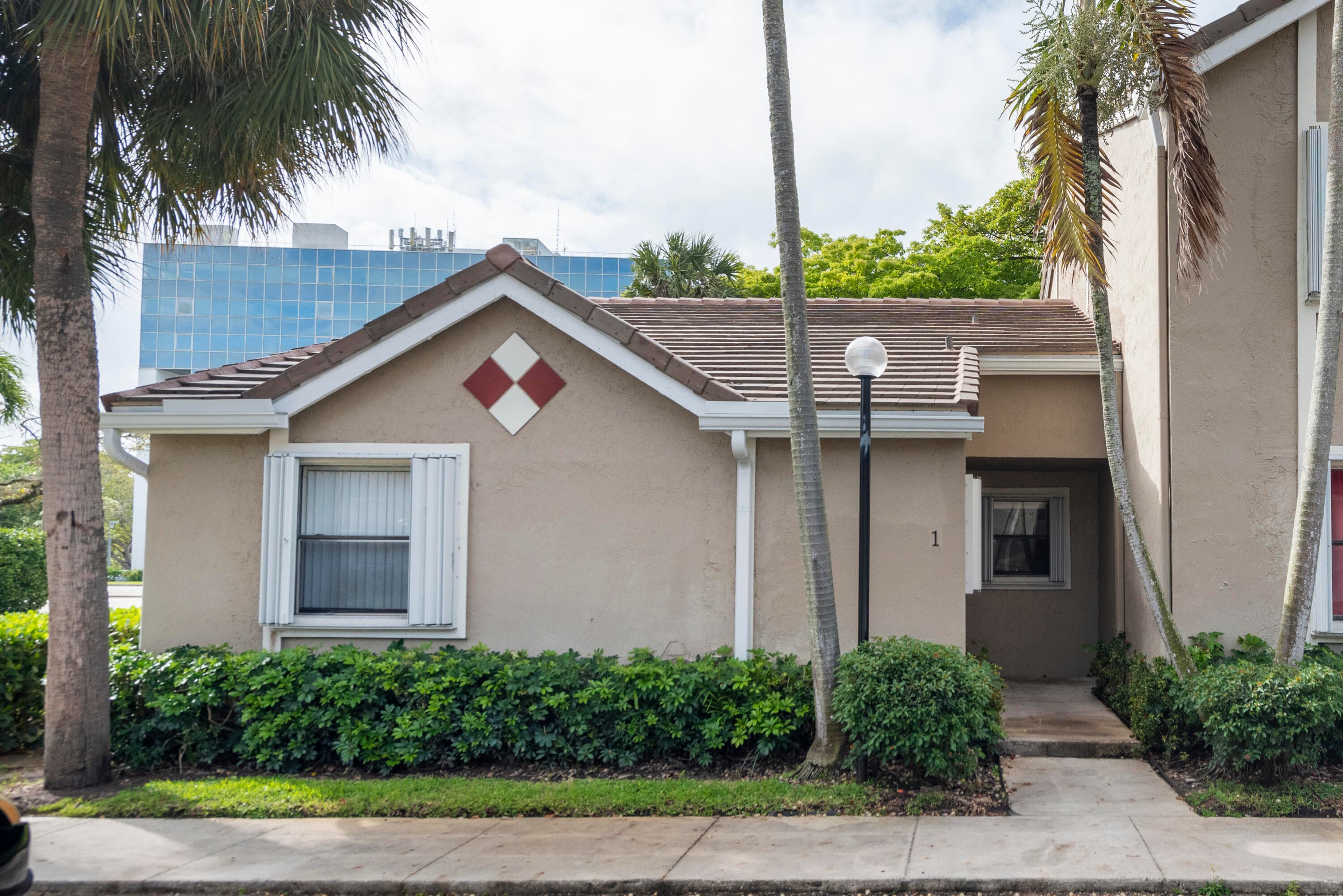 9641 Riverside Drive F1, Coral Springs, FL 33071 — photo 1 of 30