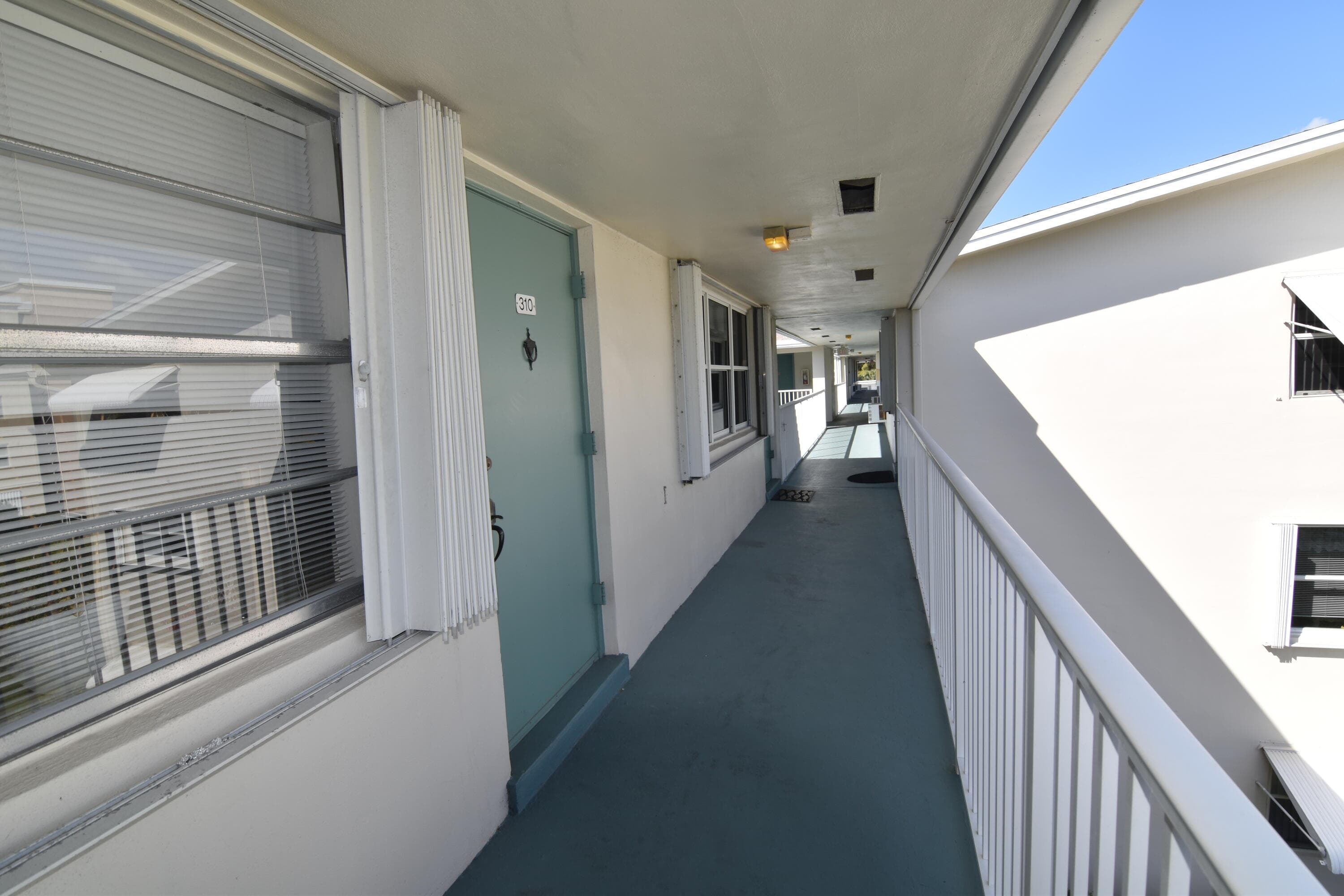 150 Horizons E 310, Boynton Beach, FL 33435 — photo 19 of 27
