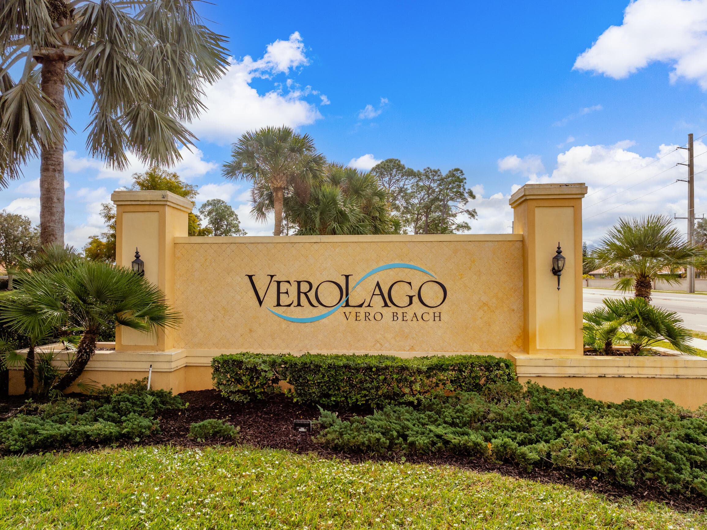 5585 40th Avenue, Vero Beach, FL 32967 — photo 46 of 85