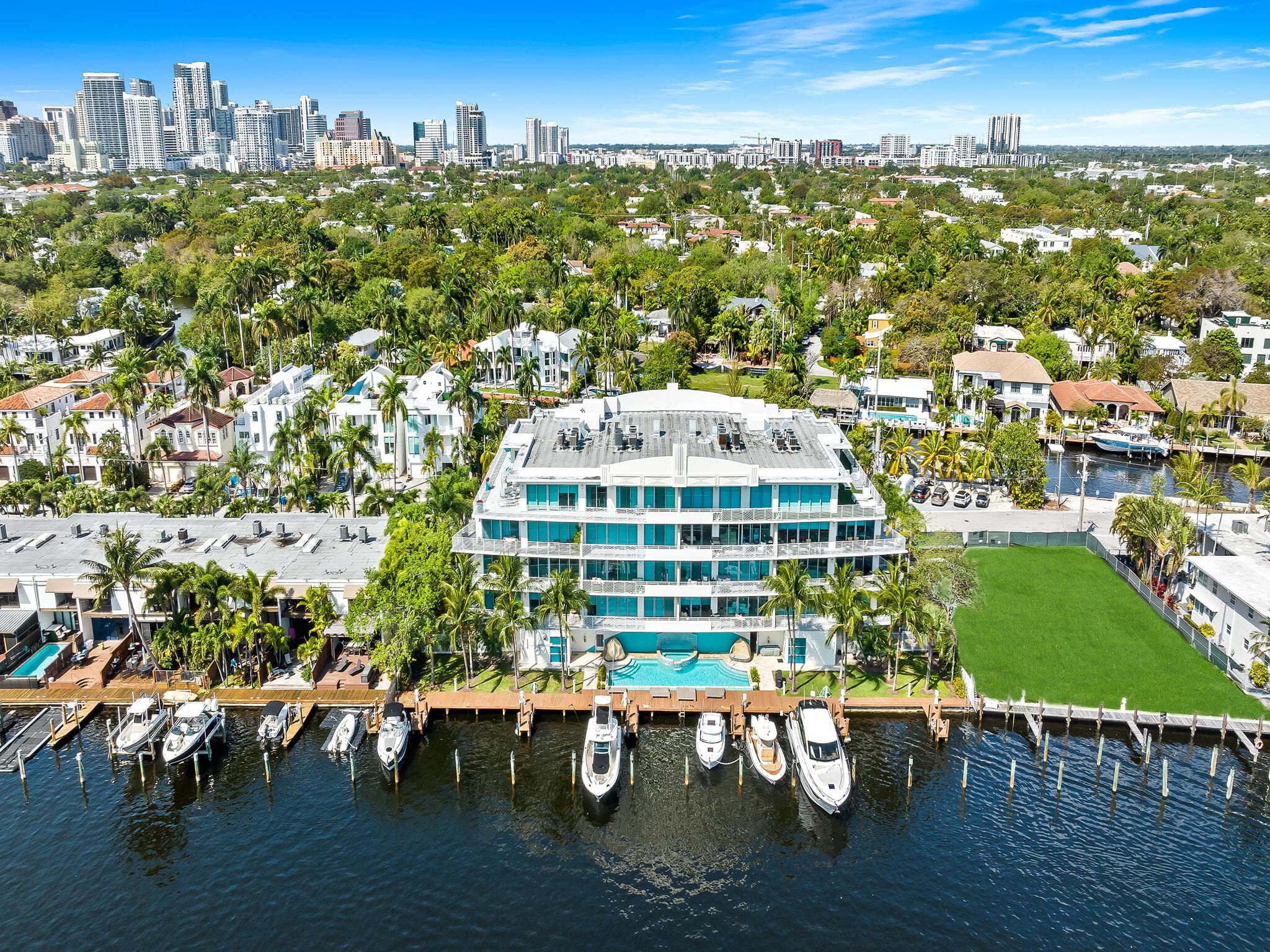 444 Hendricks Isle 301, Fort Lauderdale, FL 33301 — photo 6 of 42