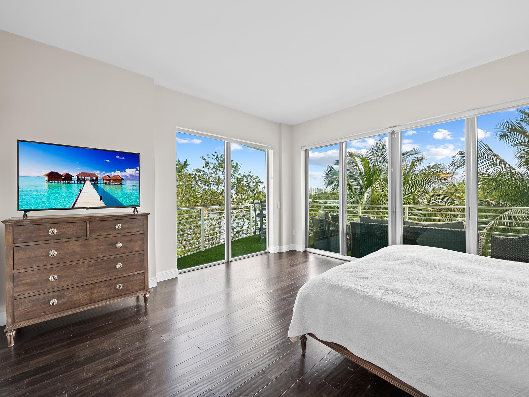 444 Hendricks Isle 301, Fort Lauderdale, FL 33301 — photo 24 of 42