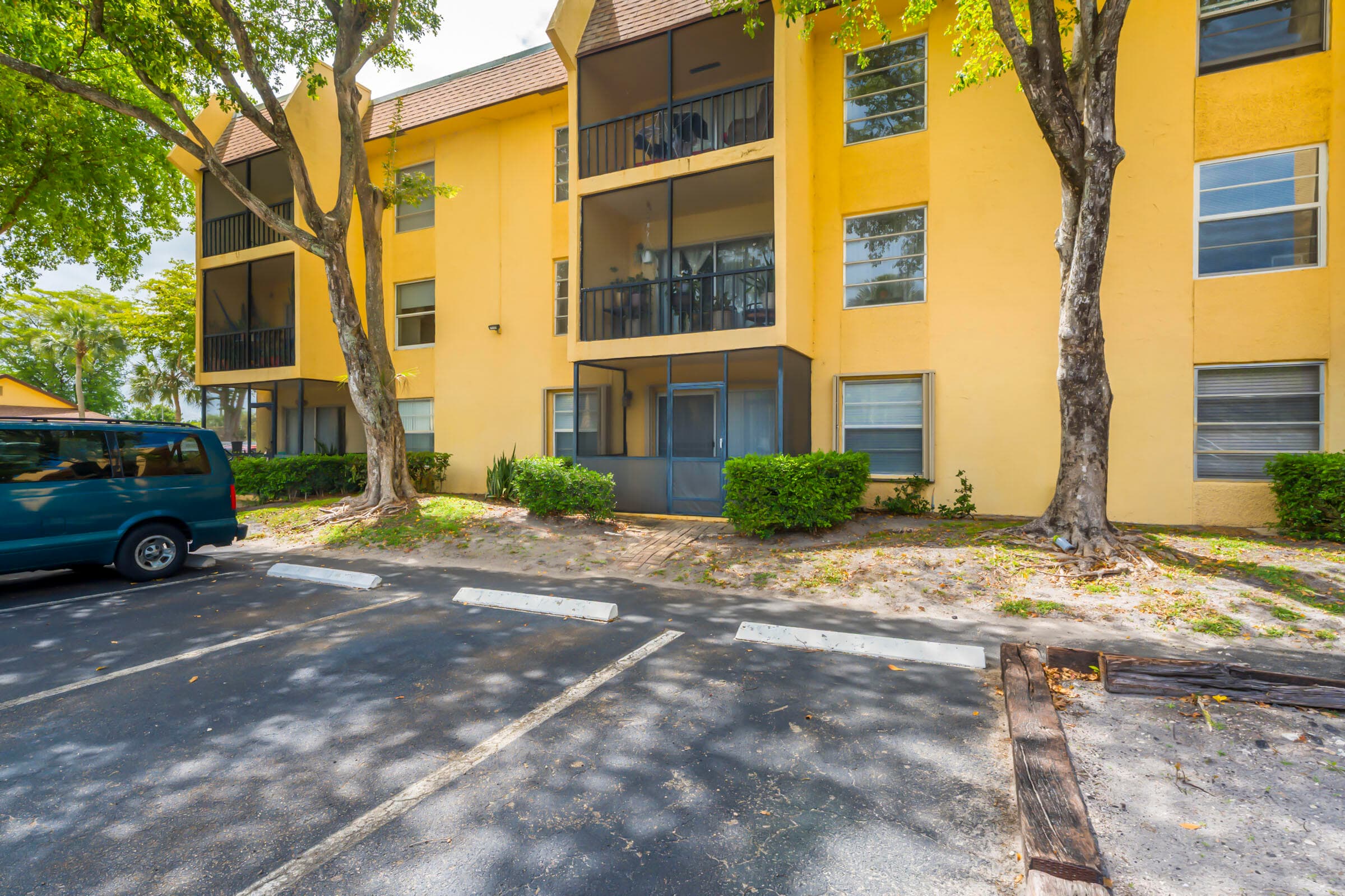 490 NW 20th Street 1030, Boca Raton, FL 33431 — photo 17 of 18