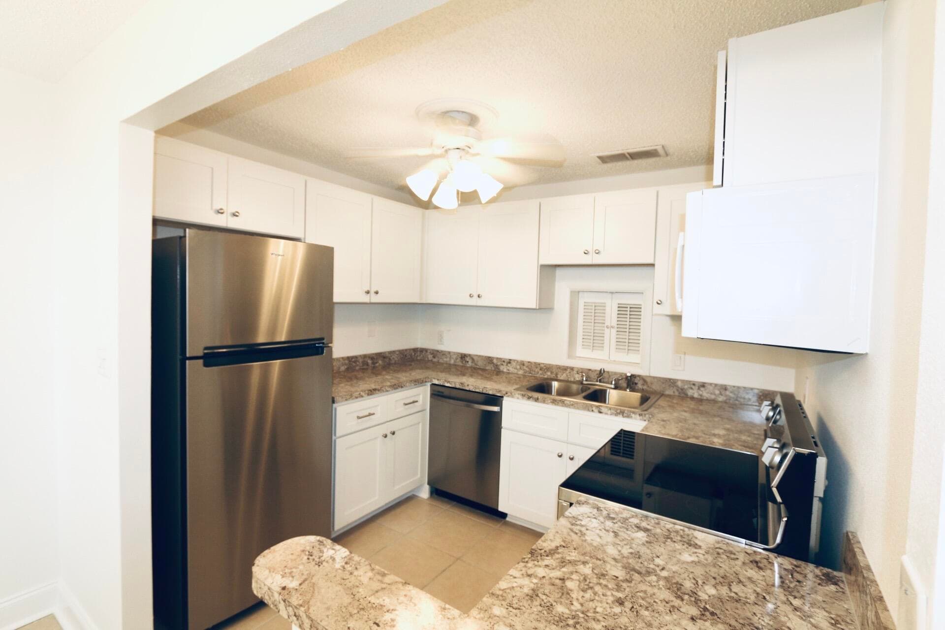 229 S Mcmullen Booth Road 57, Clearwater, FL 33759 — photo 4 of 9