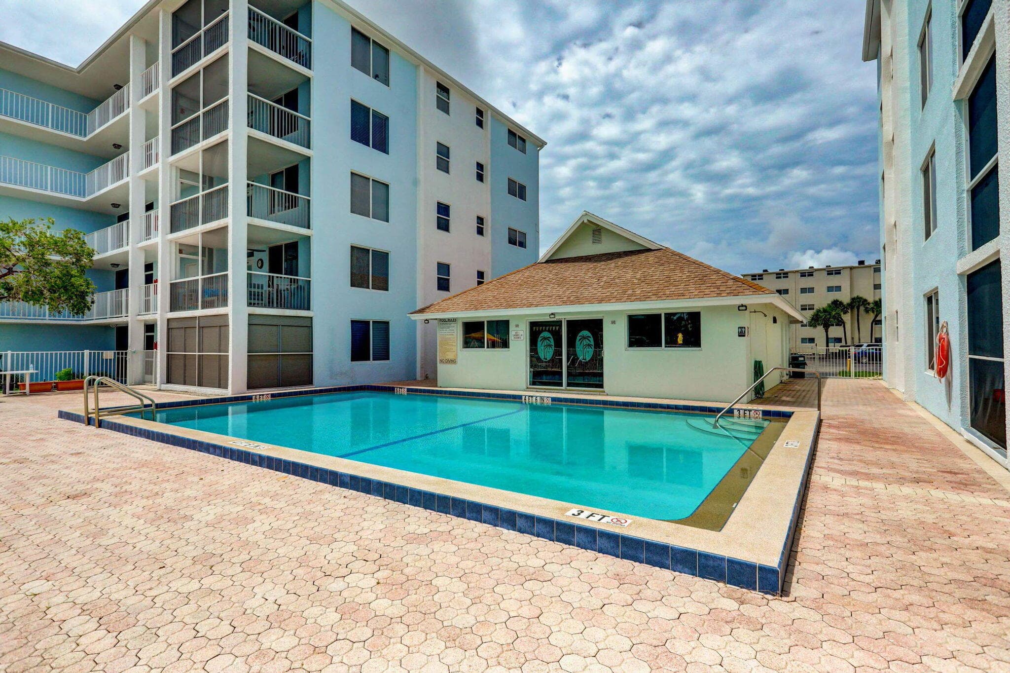 108 Paradise Harbour Boulevard 512, North Palm Beach, FL 33408 — photo 14 of 24