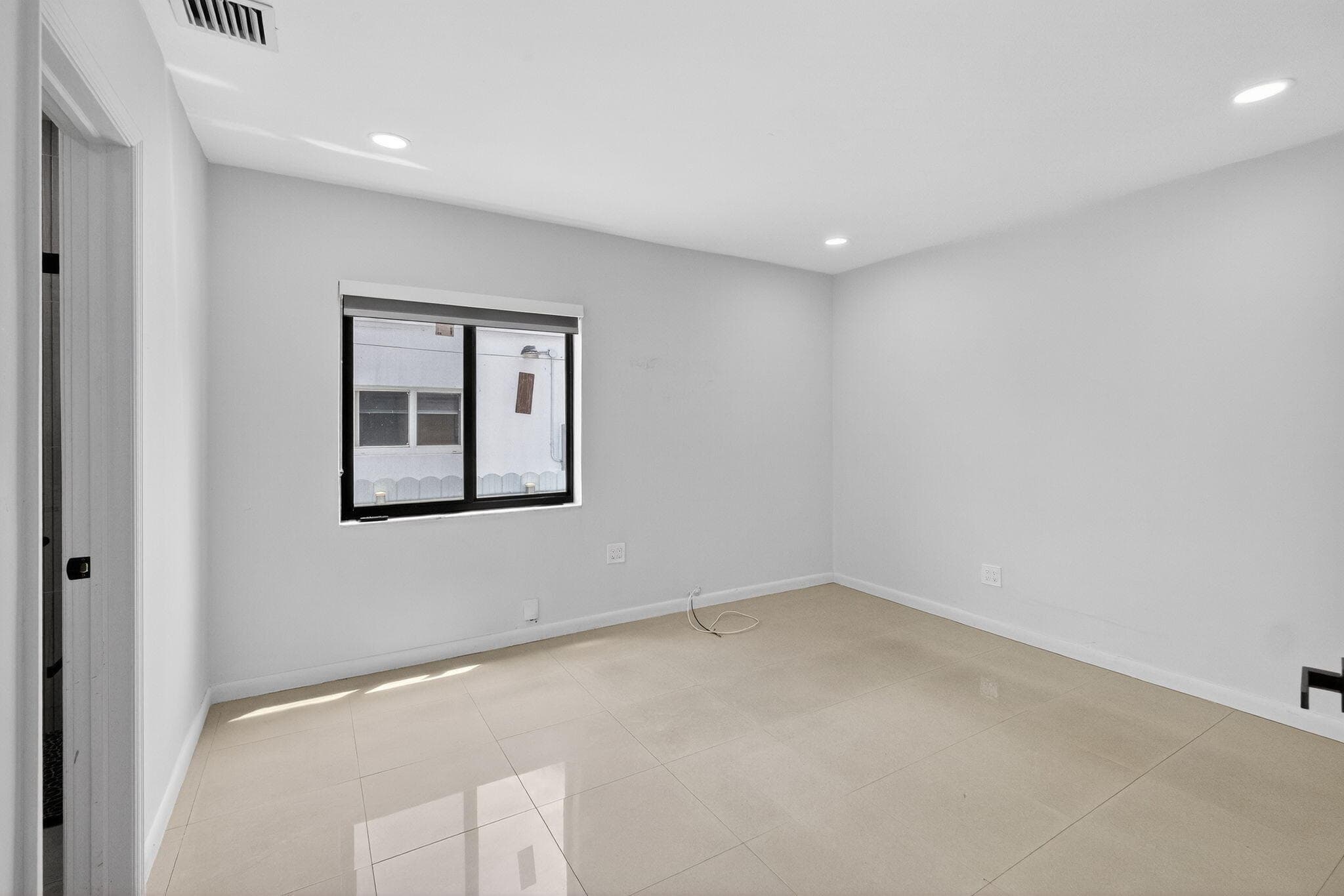 2244 SW 10th Street, Miami, FL 33135 — photo 28 of 40