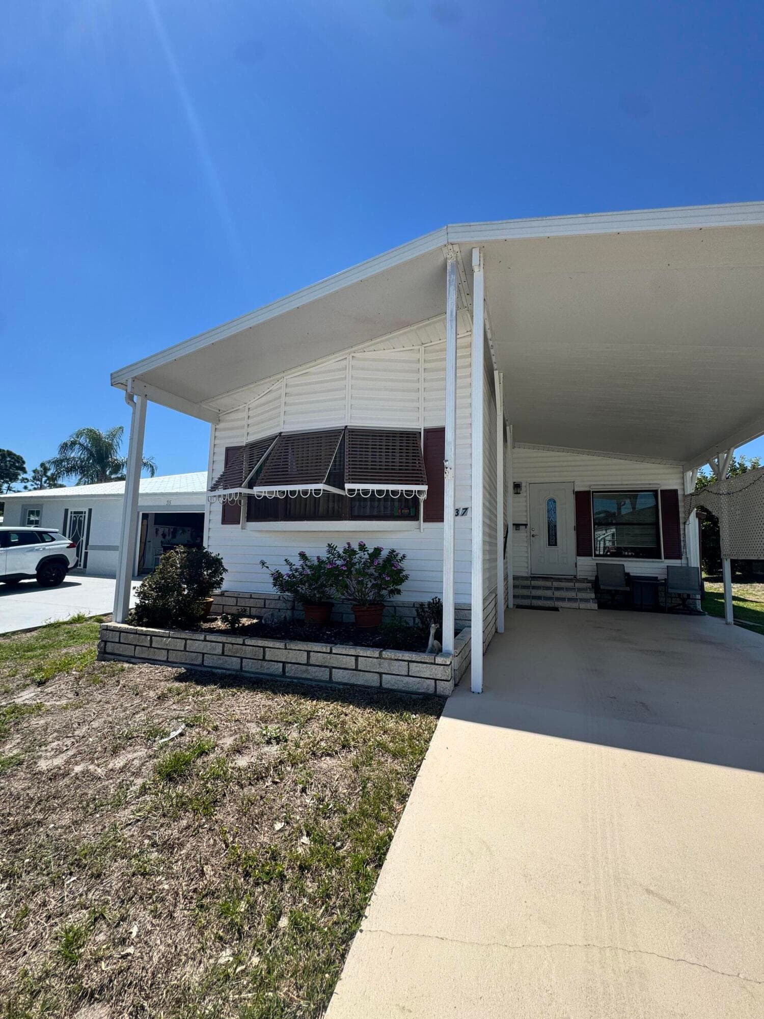 37 San Roberto, Fort Pierce, FL 34951 — photo 2 of 38