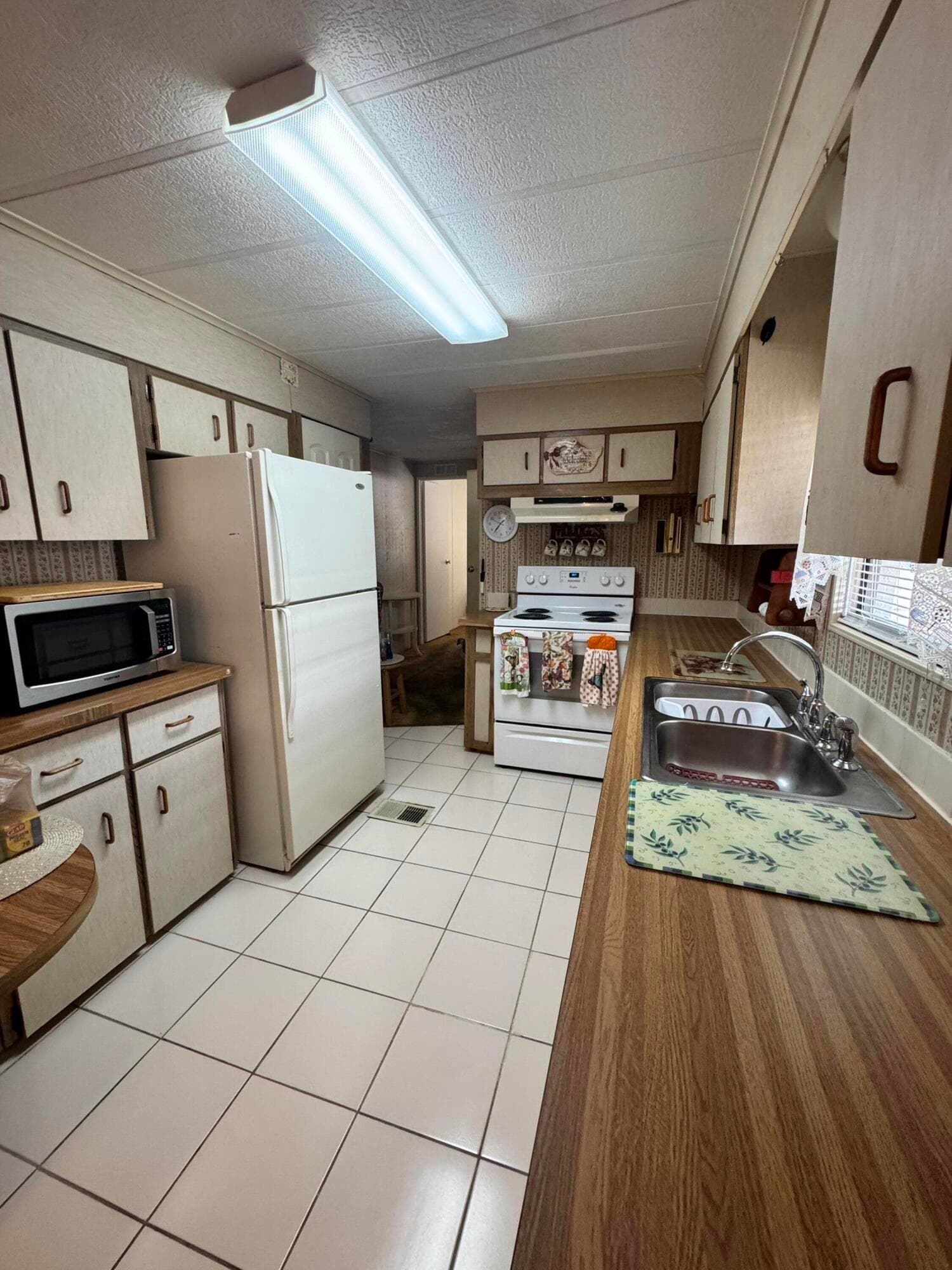 37 San Roberto, Fort Pierce, FL 34951 — photo 19 of 38