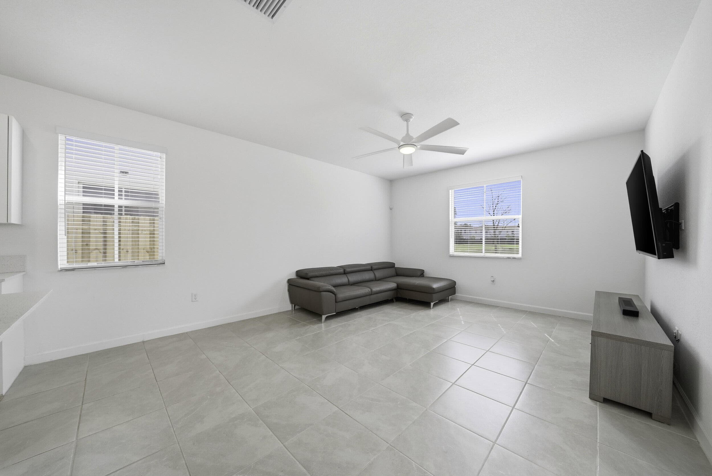 2324 NW 130th Street, Miami, FL 33167 — photo 11 of 29