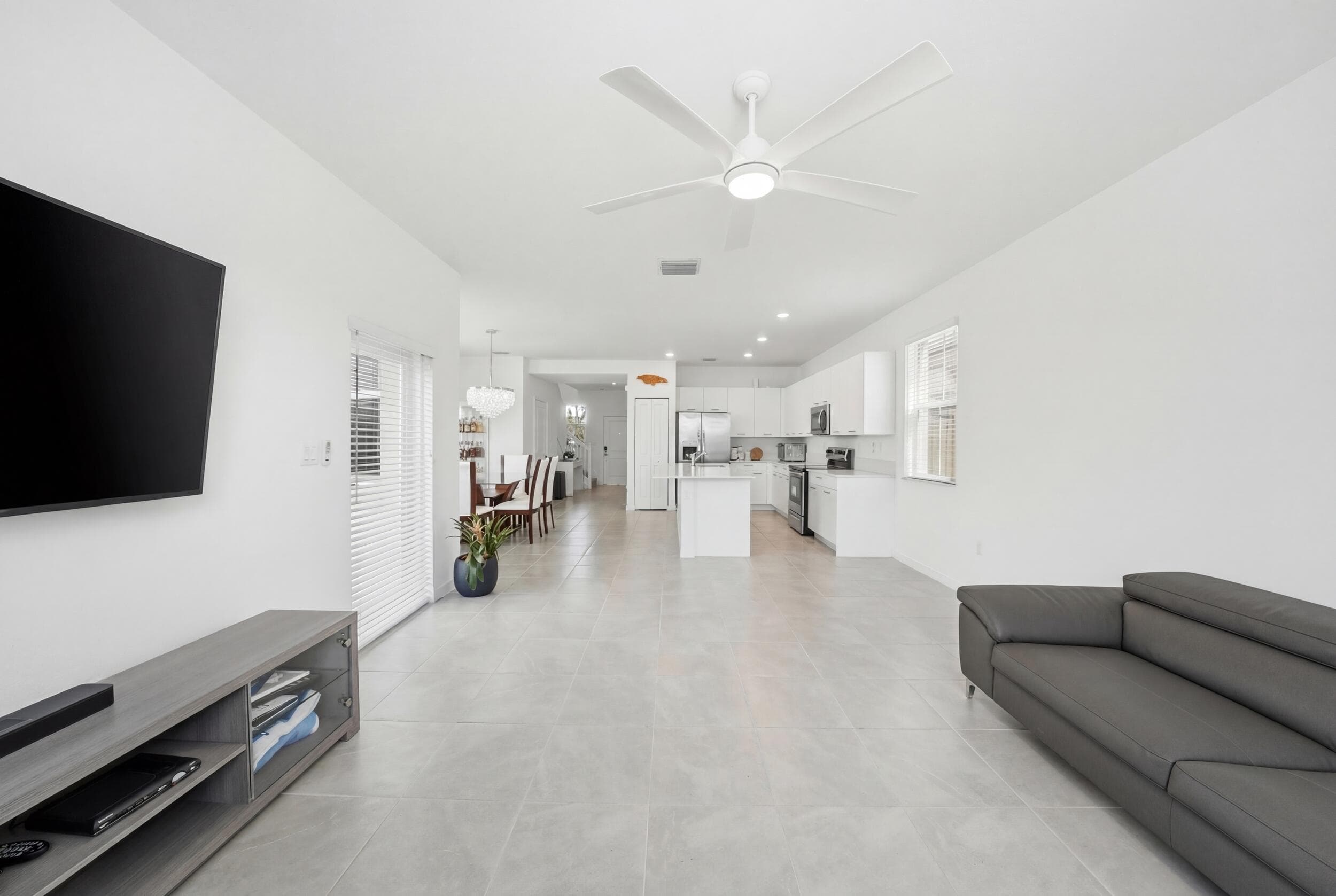 2324 NW 130th Street, Miami, FL 33167 — photo 13 of 29