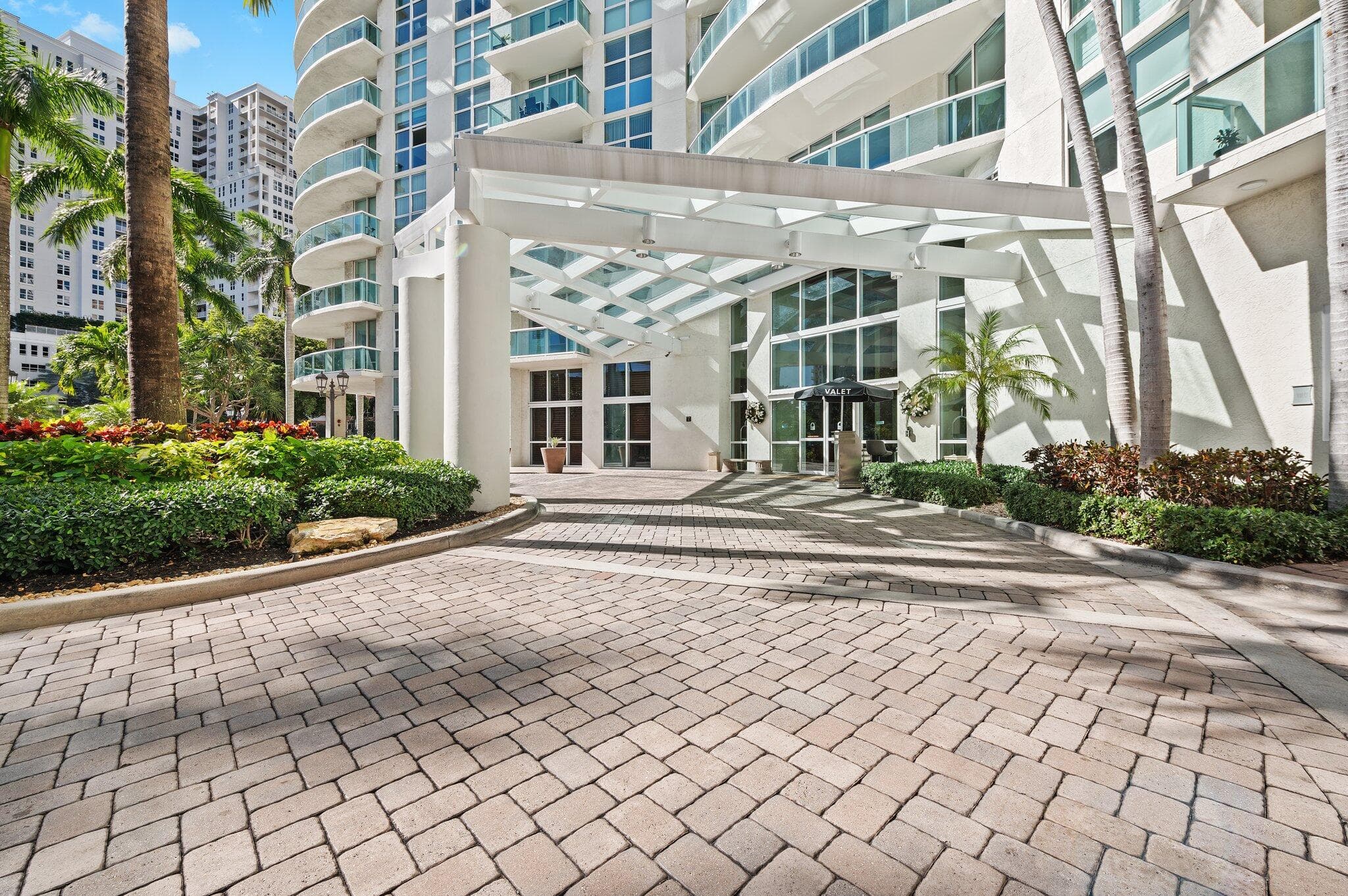 347 N New River Drive E 1509, Fort Lauderdale, FL 33301 — photo 2 of 42