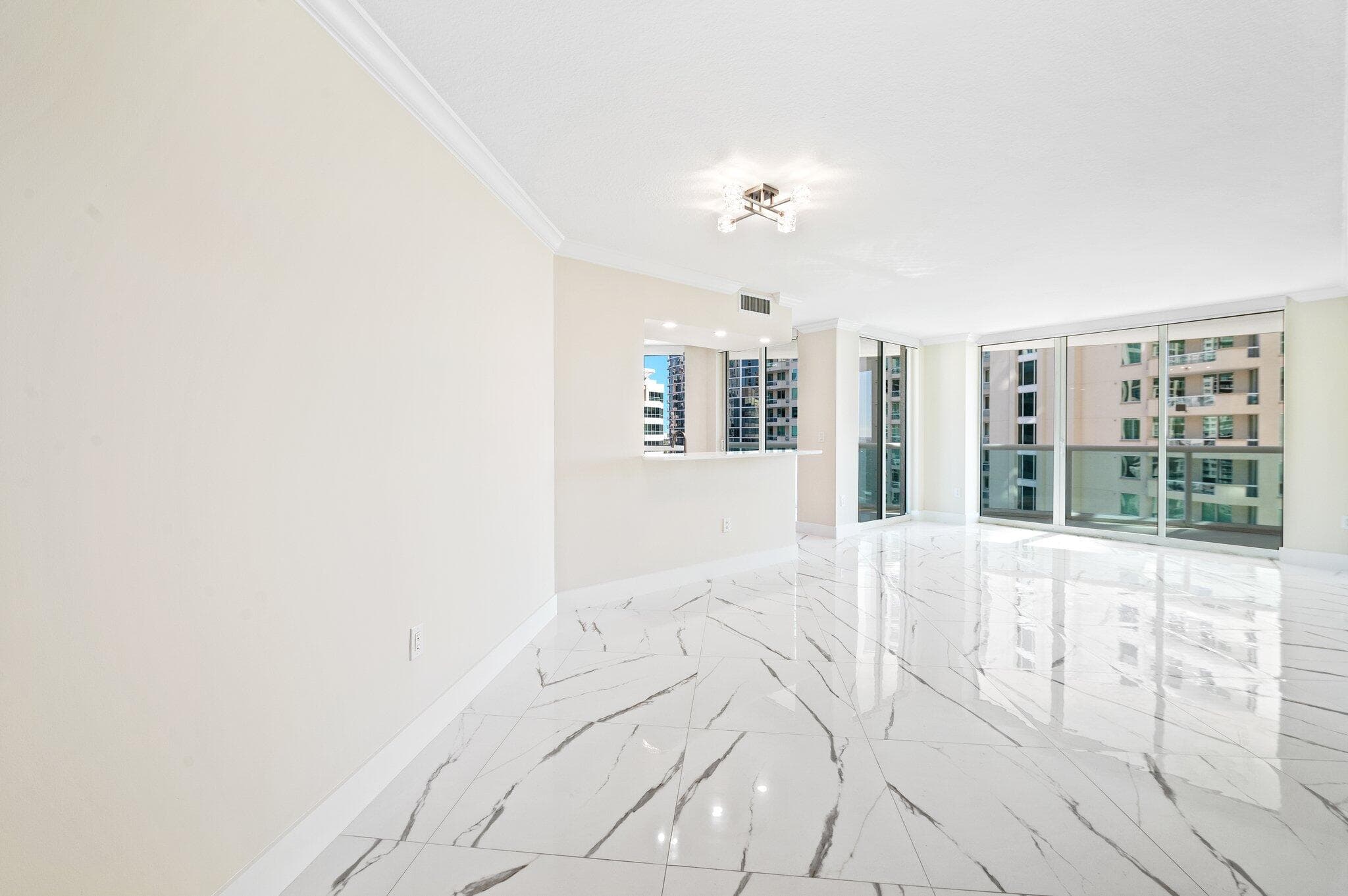 347 N New River Drive E 1509, Fort Lauderdale, FL 33301 — photo 5 of 42