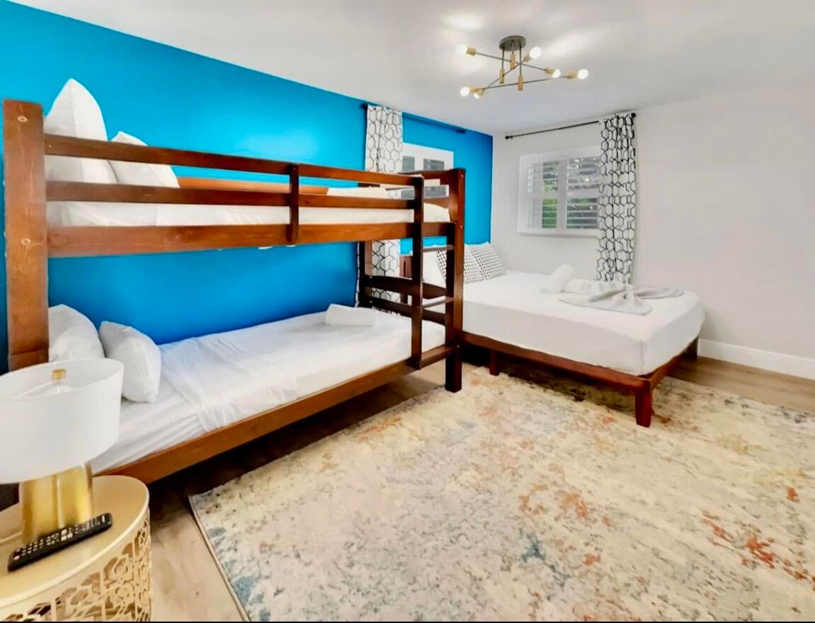 5940 NE 22nd Avenue, Fort Lauderdale, FL 33308 — photo 16 of 35