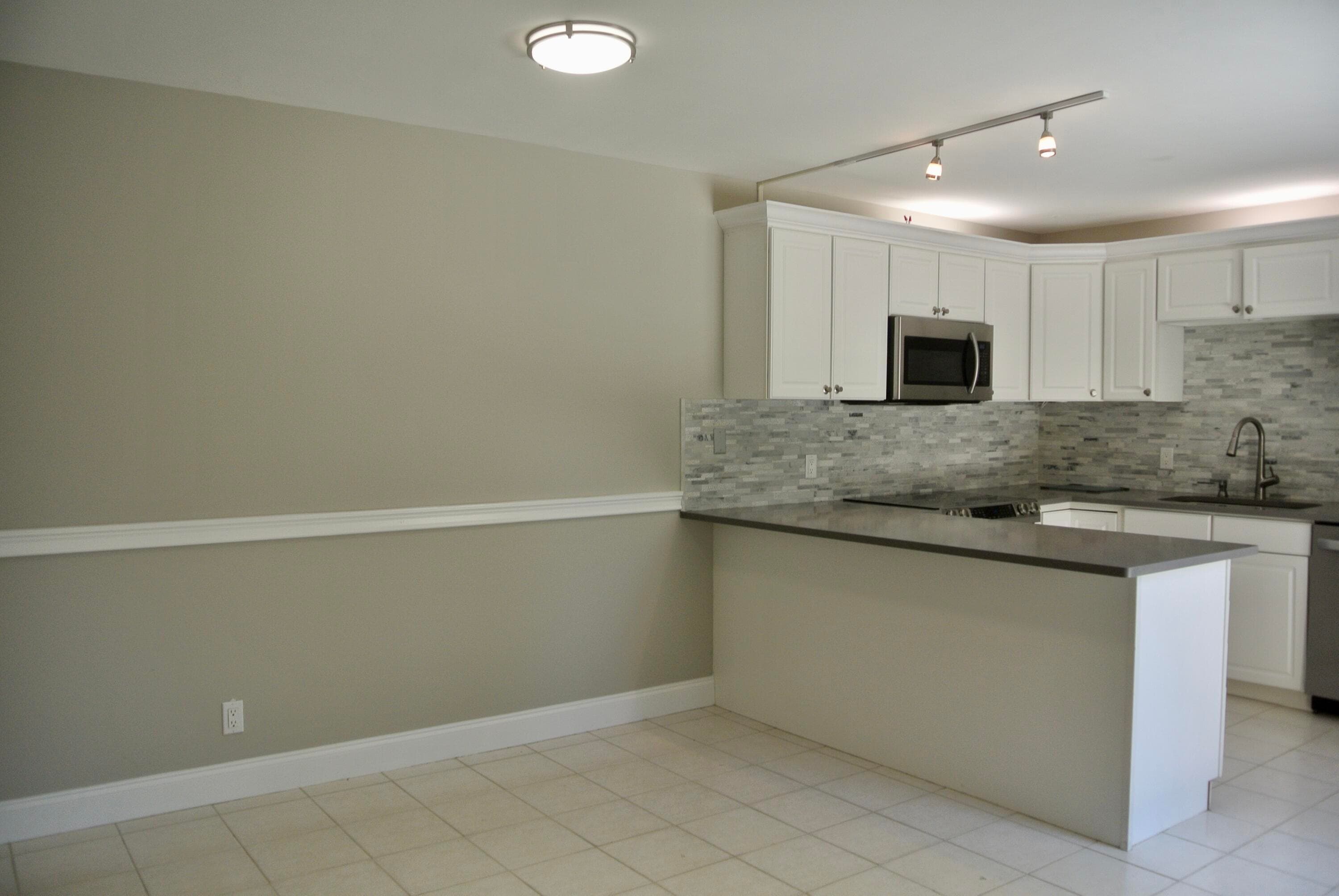 121 Ocean Cove Drive 121, Jupiter, FL 33477 — photo 6 of 44
