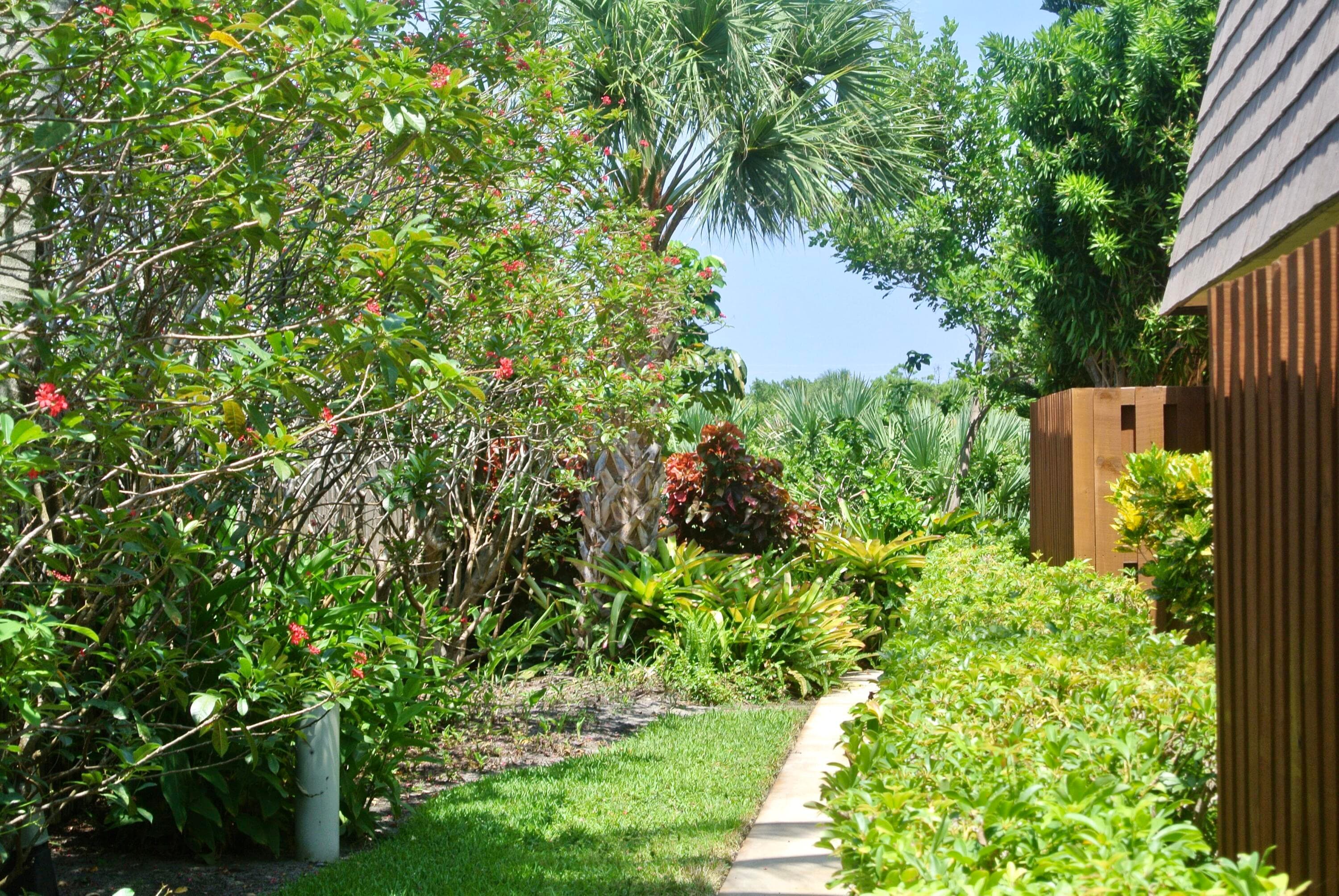 121 Ocean Cove Drive 121, Jupiter, FL 33477 — photo 36 of 44
