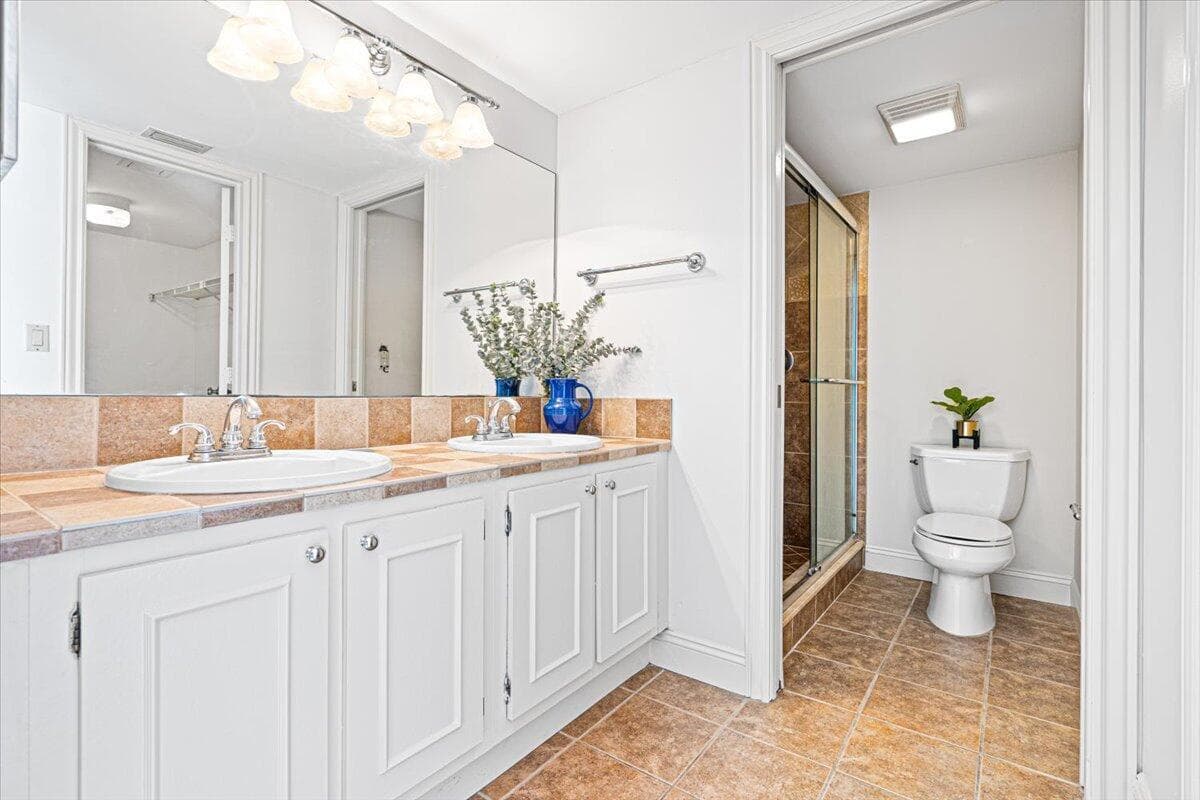 1811 SW Palm City Road A202, Stuart, FL 34994 — photo 18 of 27