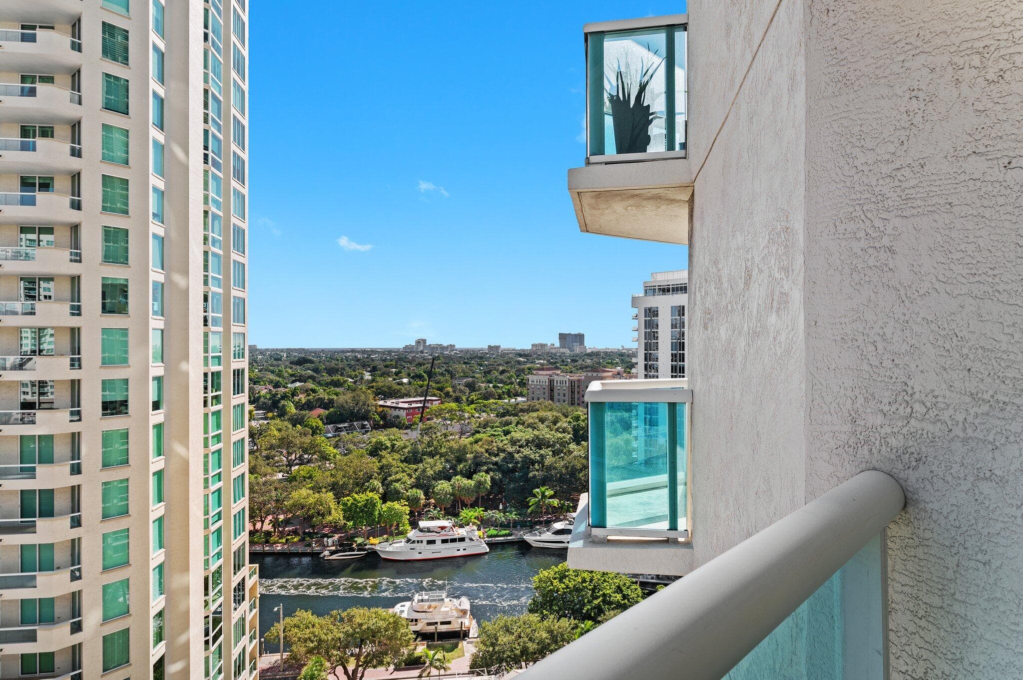 347 N New River Drive E 1509, Fort Lauderdale, FL 33301 — photo 13 of 42