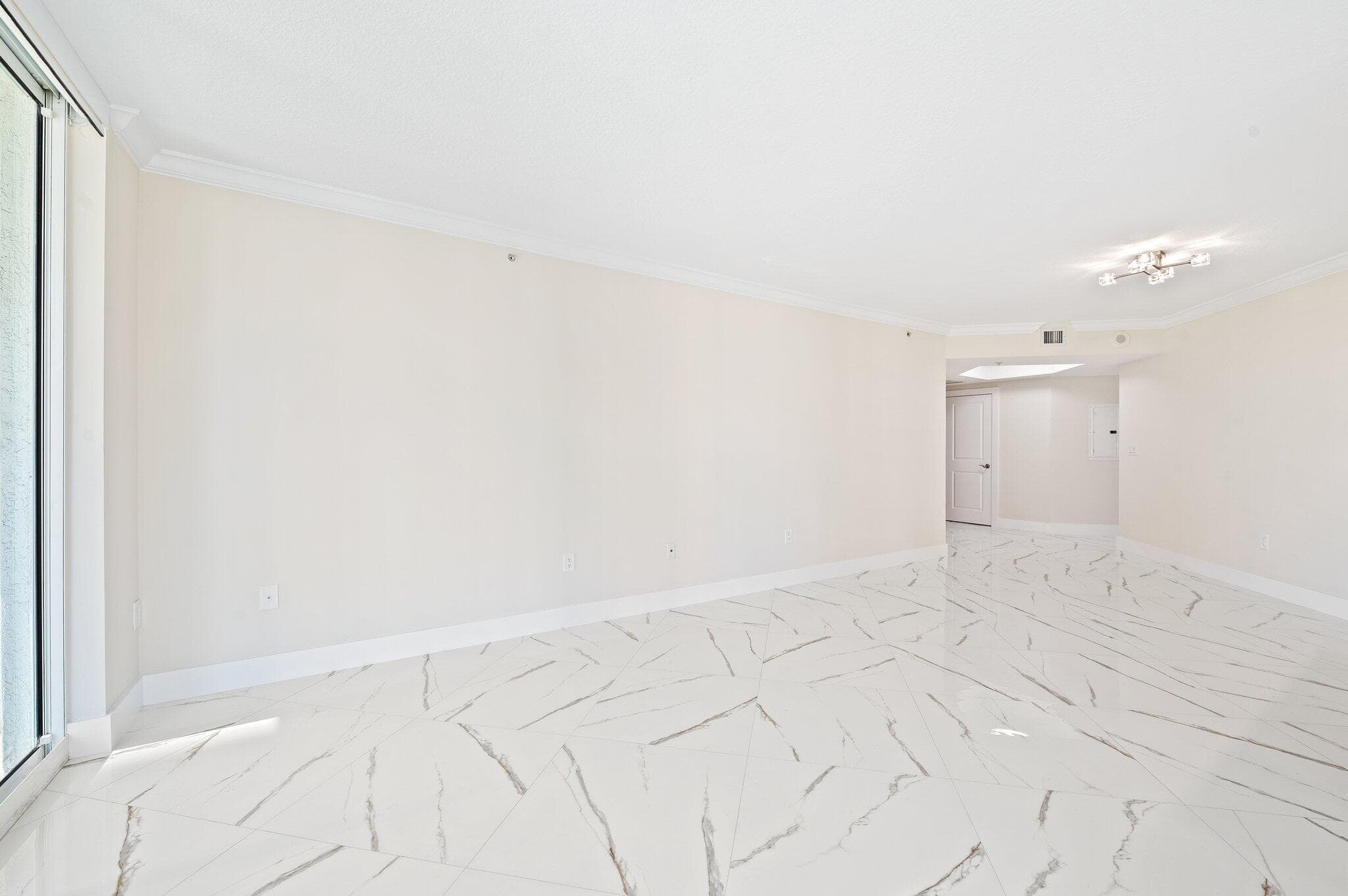 347 N New River Drive E 1509, Fort Lauderdale, FL 33301 — photo 11 of 42