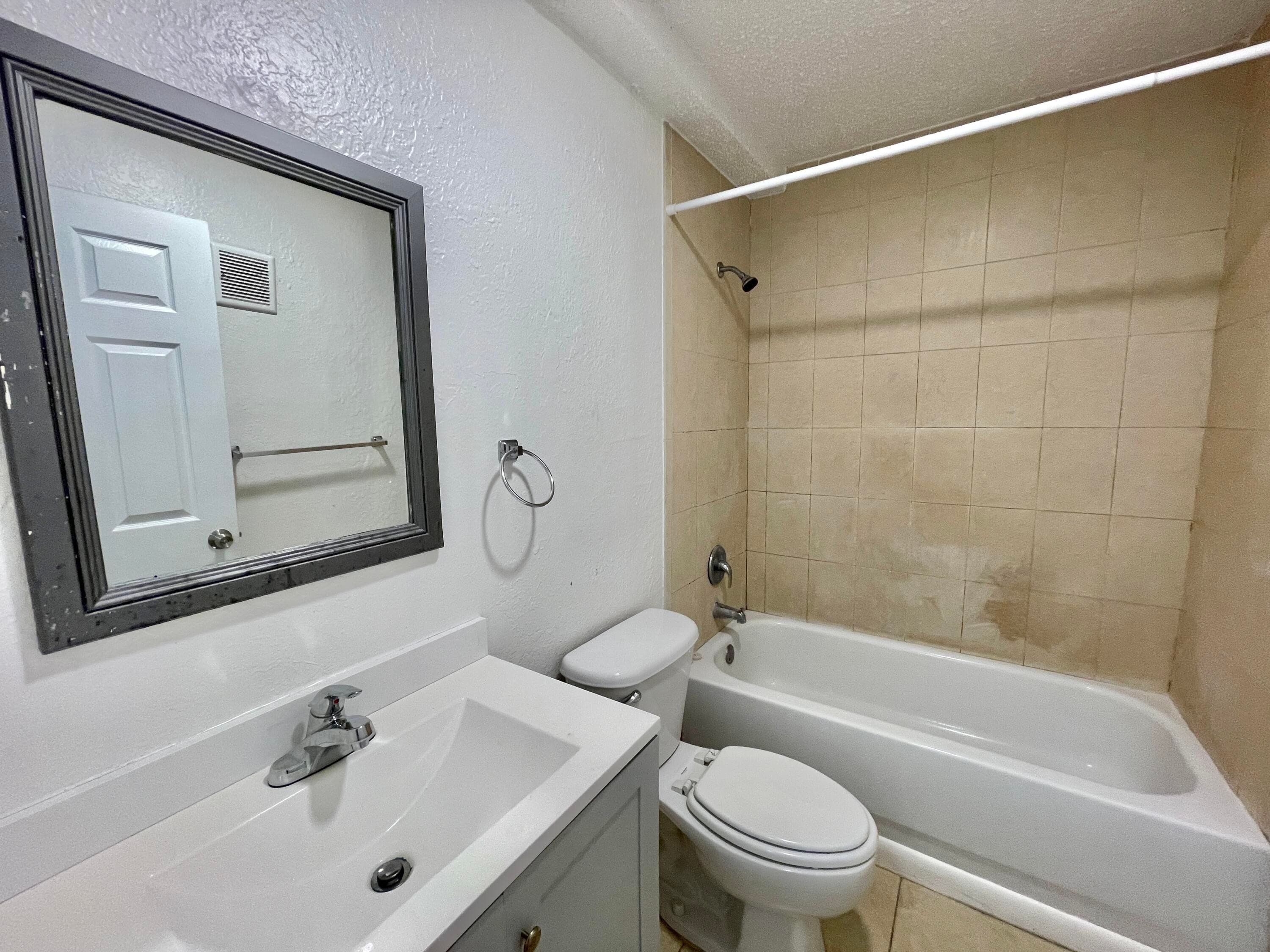 400 NW 65th Avenue 114, Margate, FL 33063 — photo 9 of 18