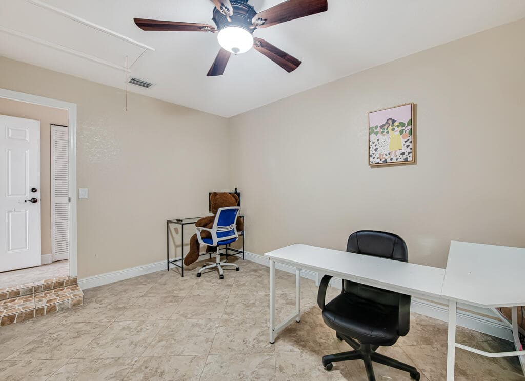4917 Luqui Court, West Palm Beach, FL 33415 — photo 12 of 29