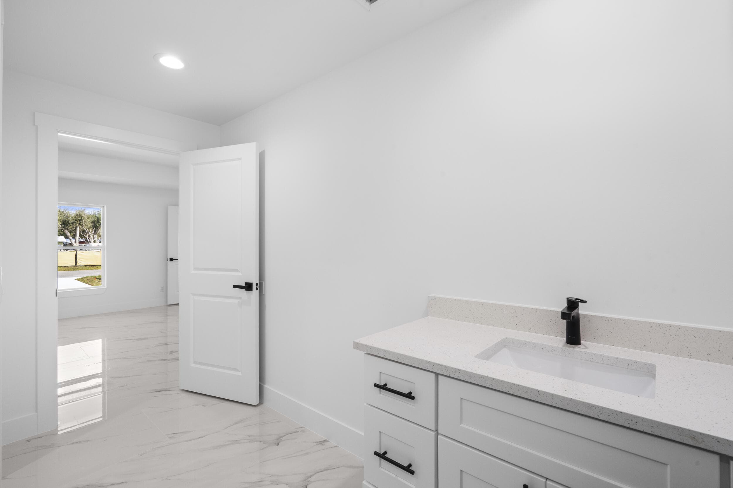 21483 NW 262nd Street, Okeechobee, FL 34972 — photo 13 of 29