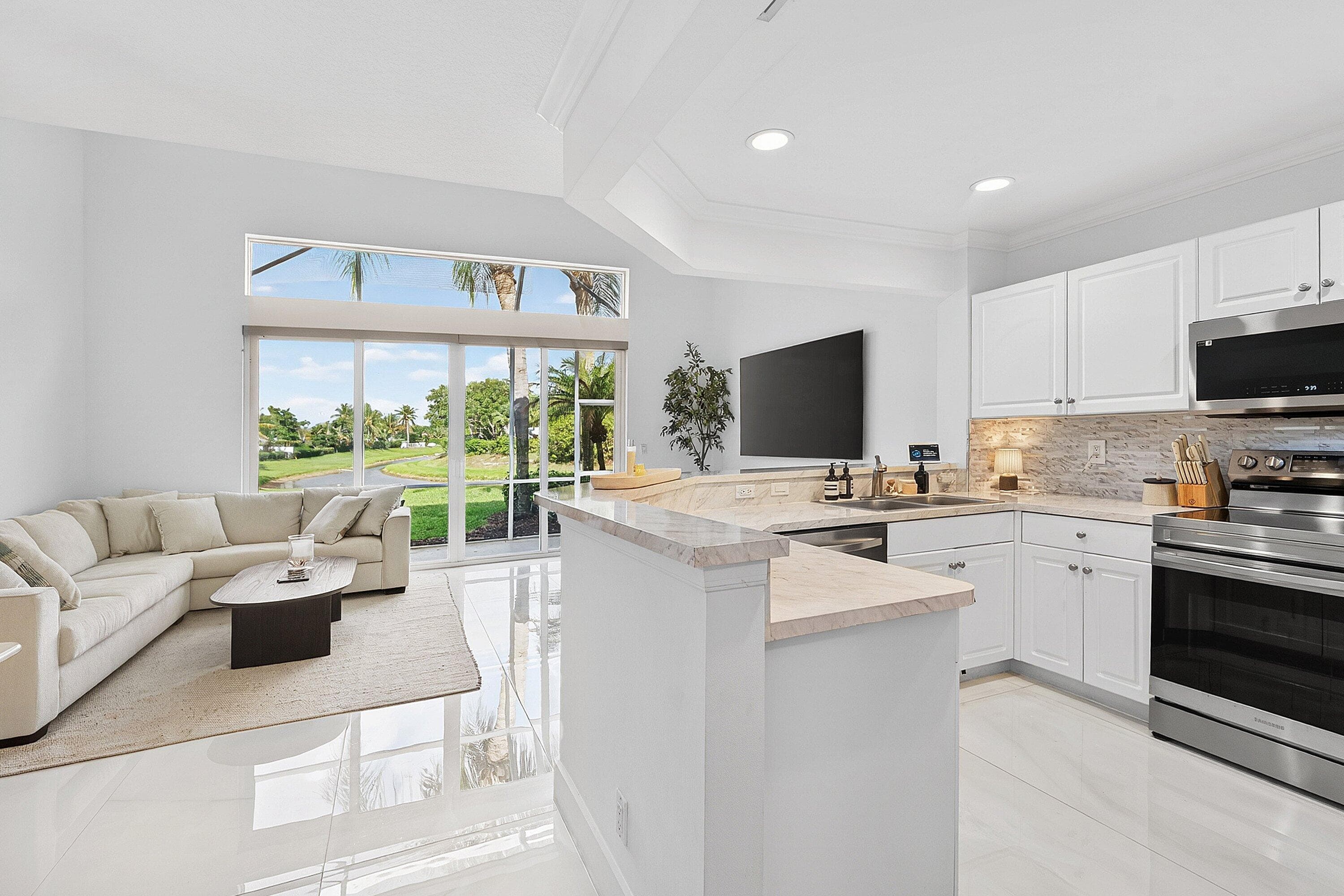 10123 N Military Trail, Palm Beach Gardens, FL 33410 — photo 1 of 29