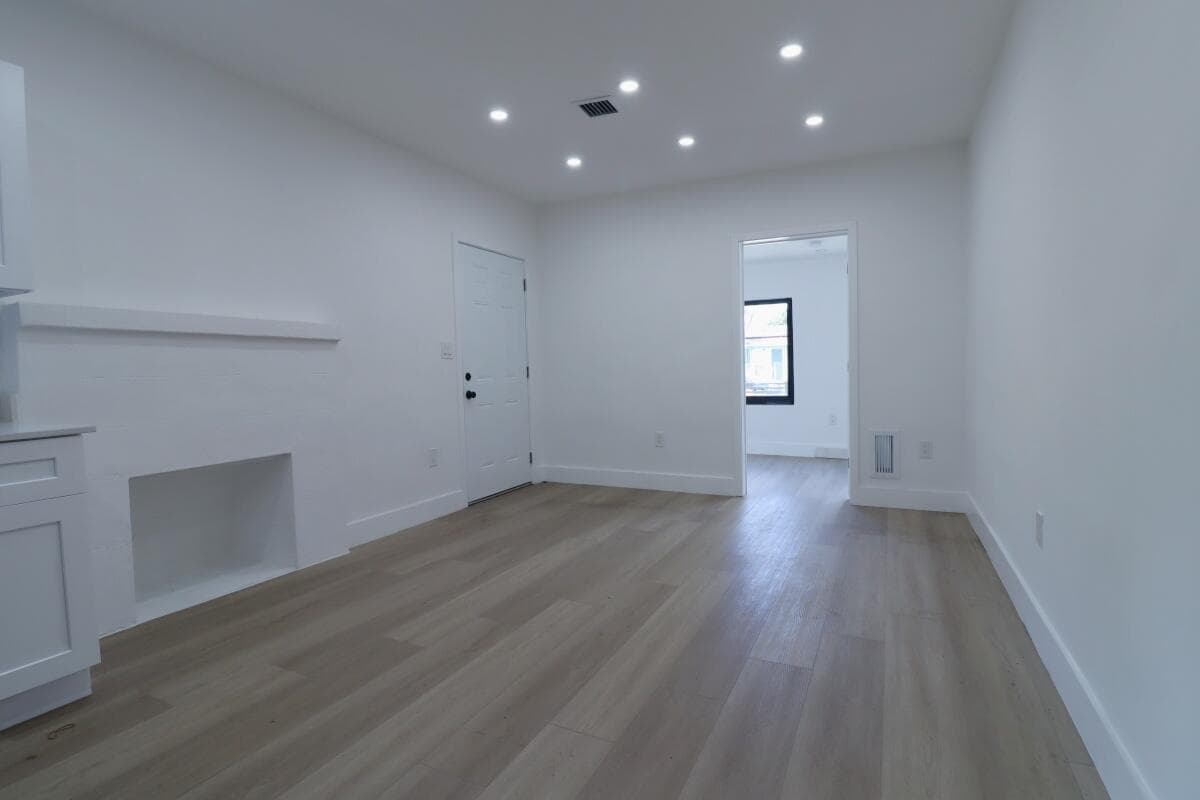 3040 NW 13th Avenue 1, Miami, FL 33142 — photo 7 of 16