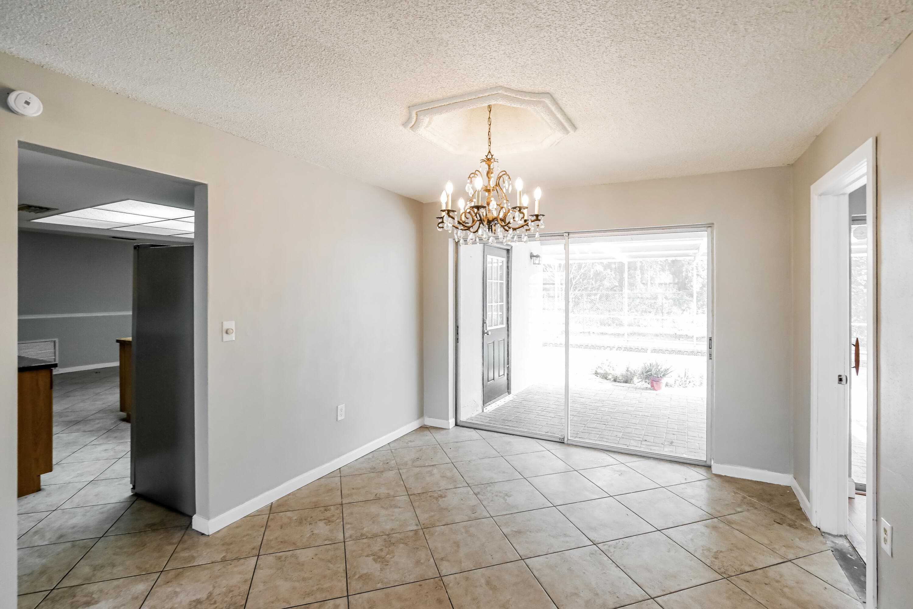 8460 Southampton Drive, Miramar, FL 33025 — photo 5 of 18