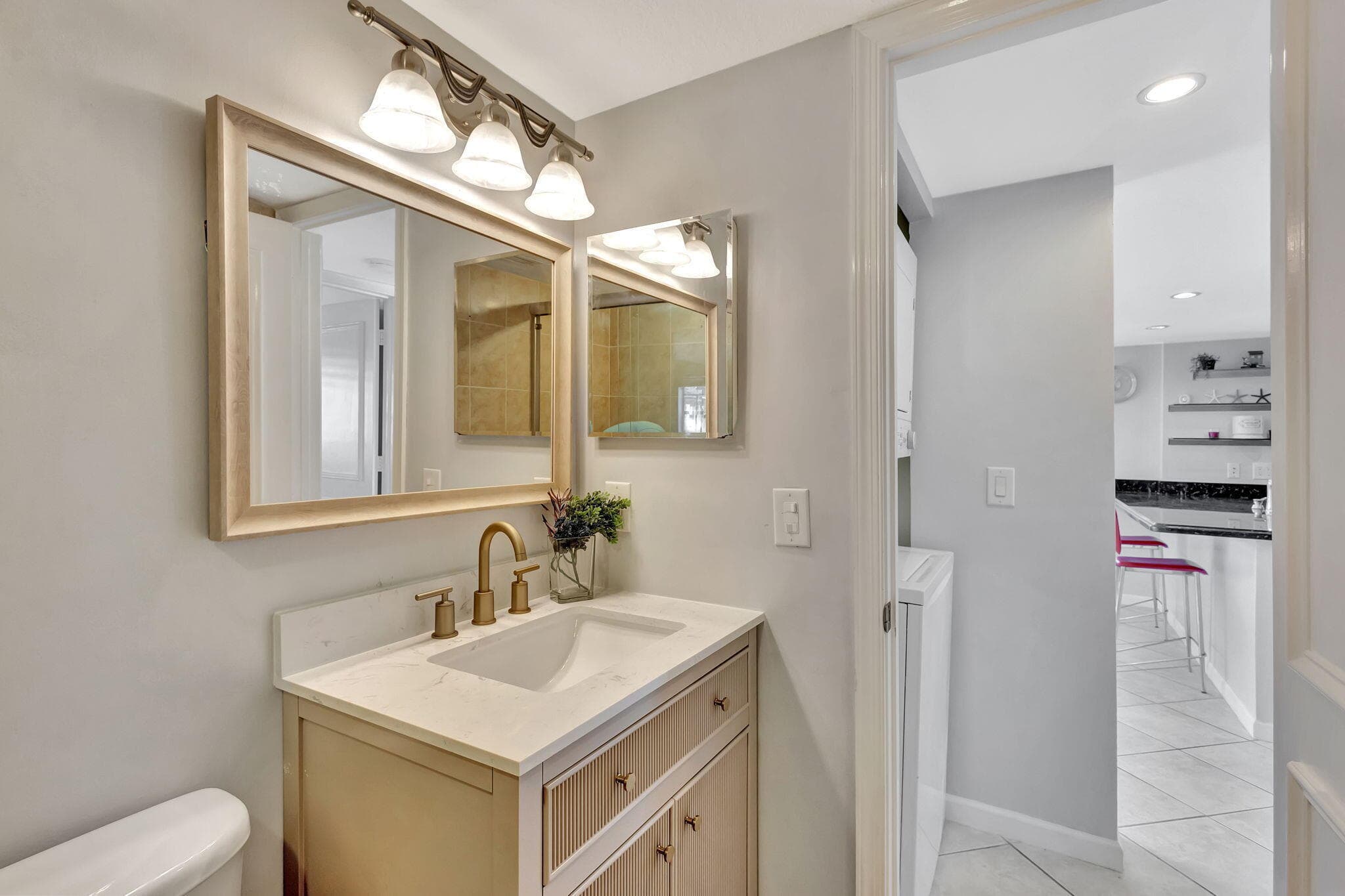 1060 Lake Shore Drive Apt 204, Lake Park, FL 33403 — photo 19 of 42