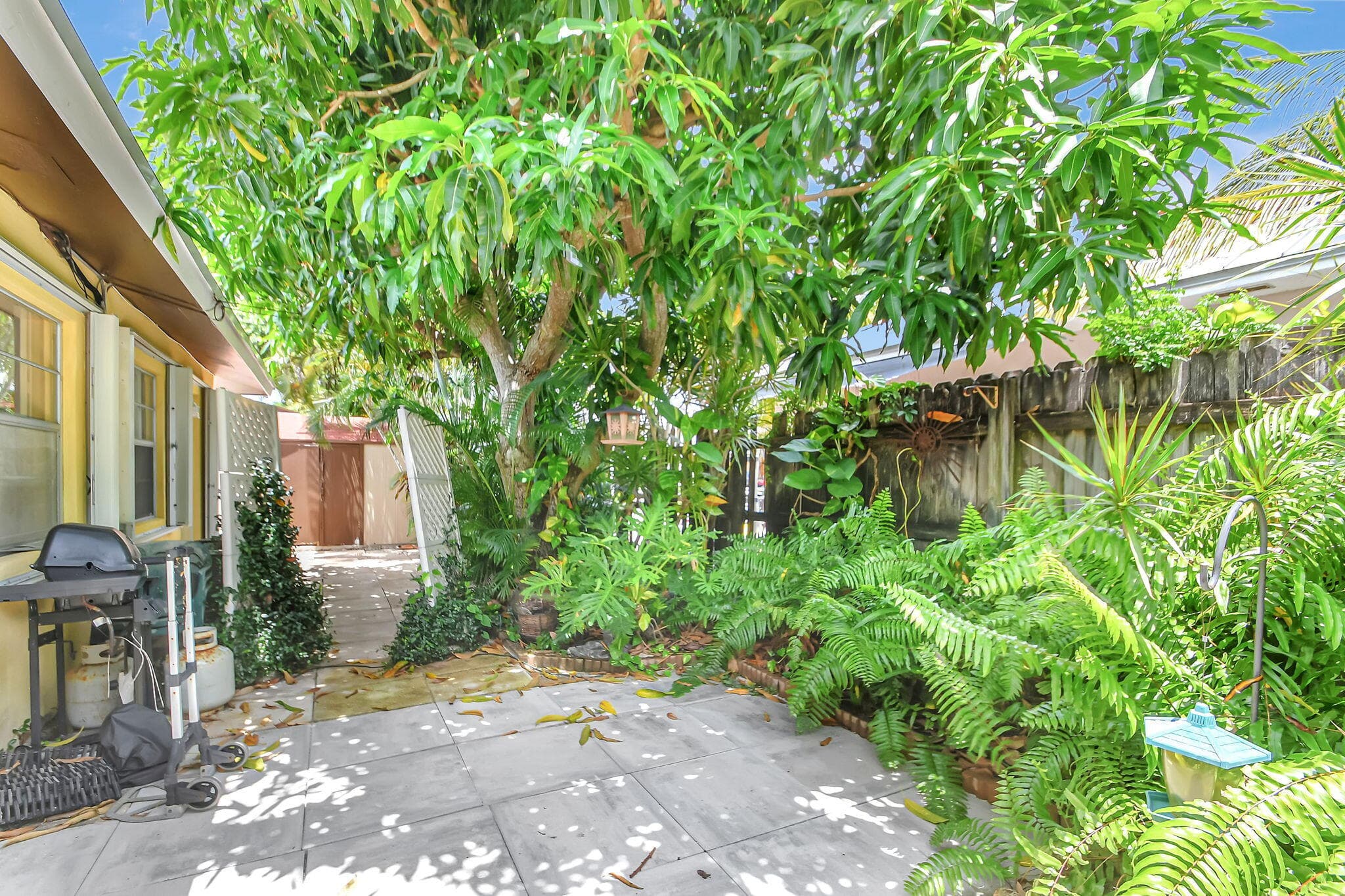 1853 Service Road, North Palm Beach, FL 33408 — photo 105 of 113