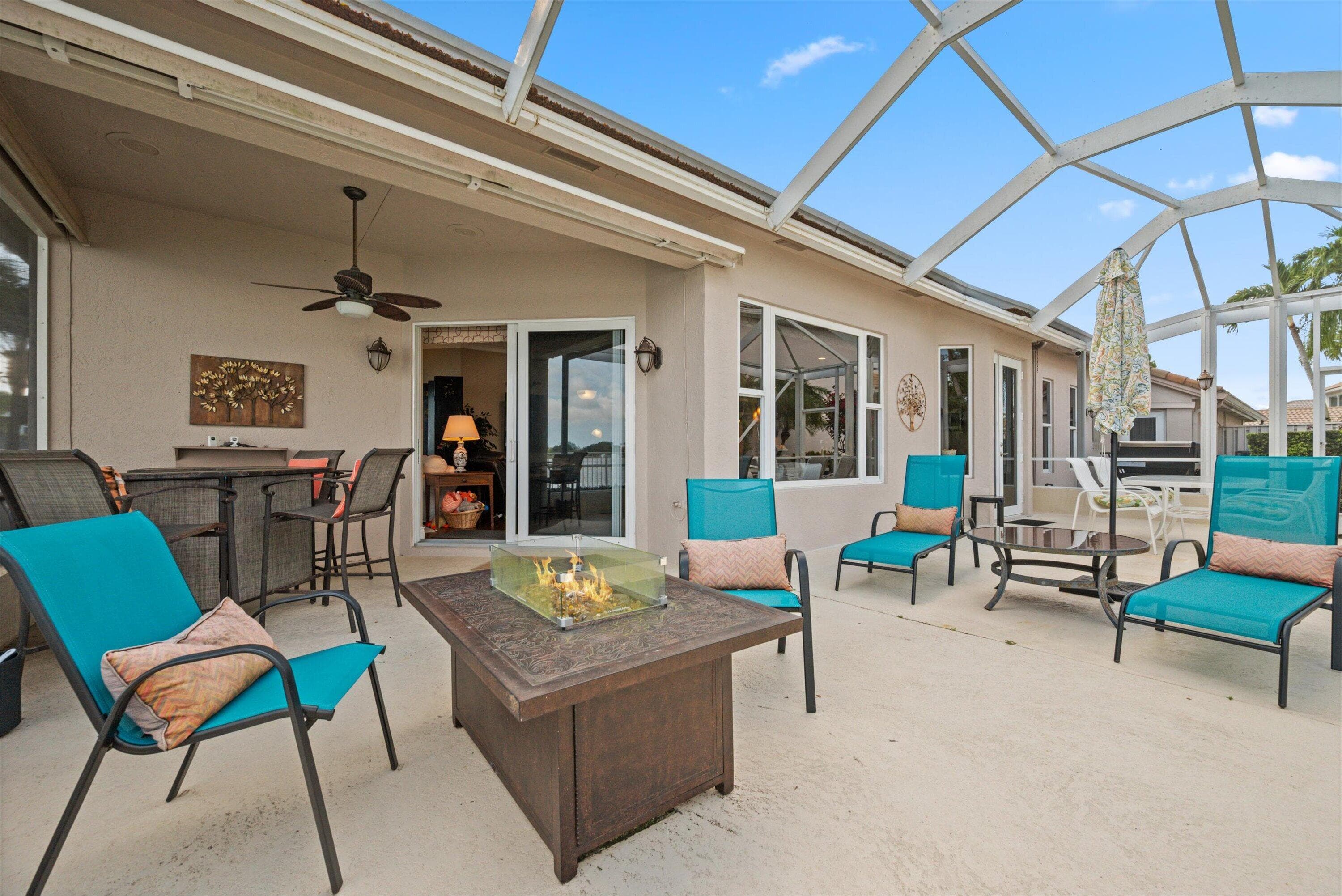 923 Augusta Pointe Drive, Palm Beach Gardens, FL 33418 — photo 4 of 44