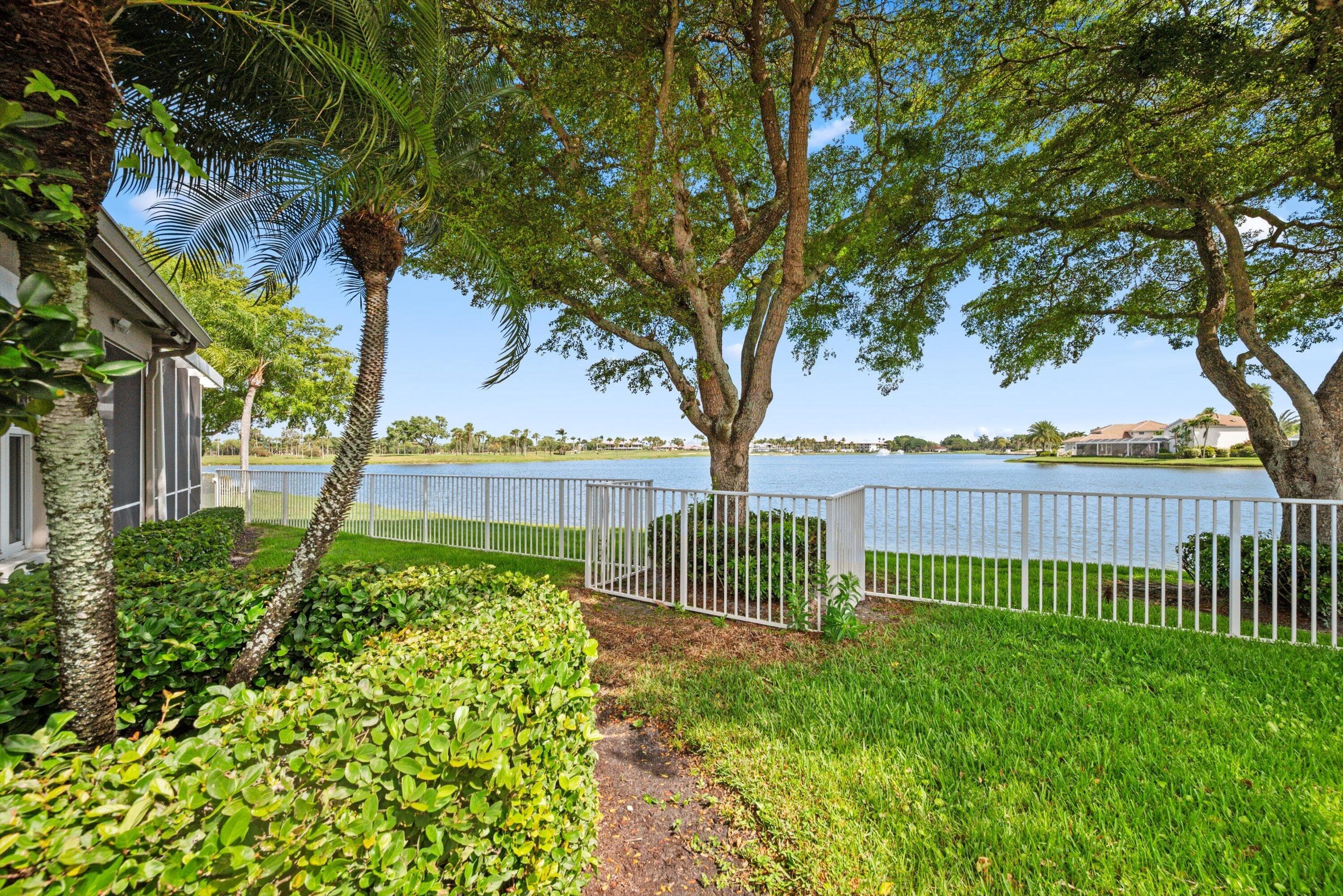 923 Augusta Pointe Drive, Palm Beach Gardens, FL 33418 — photo 34 of 44
