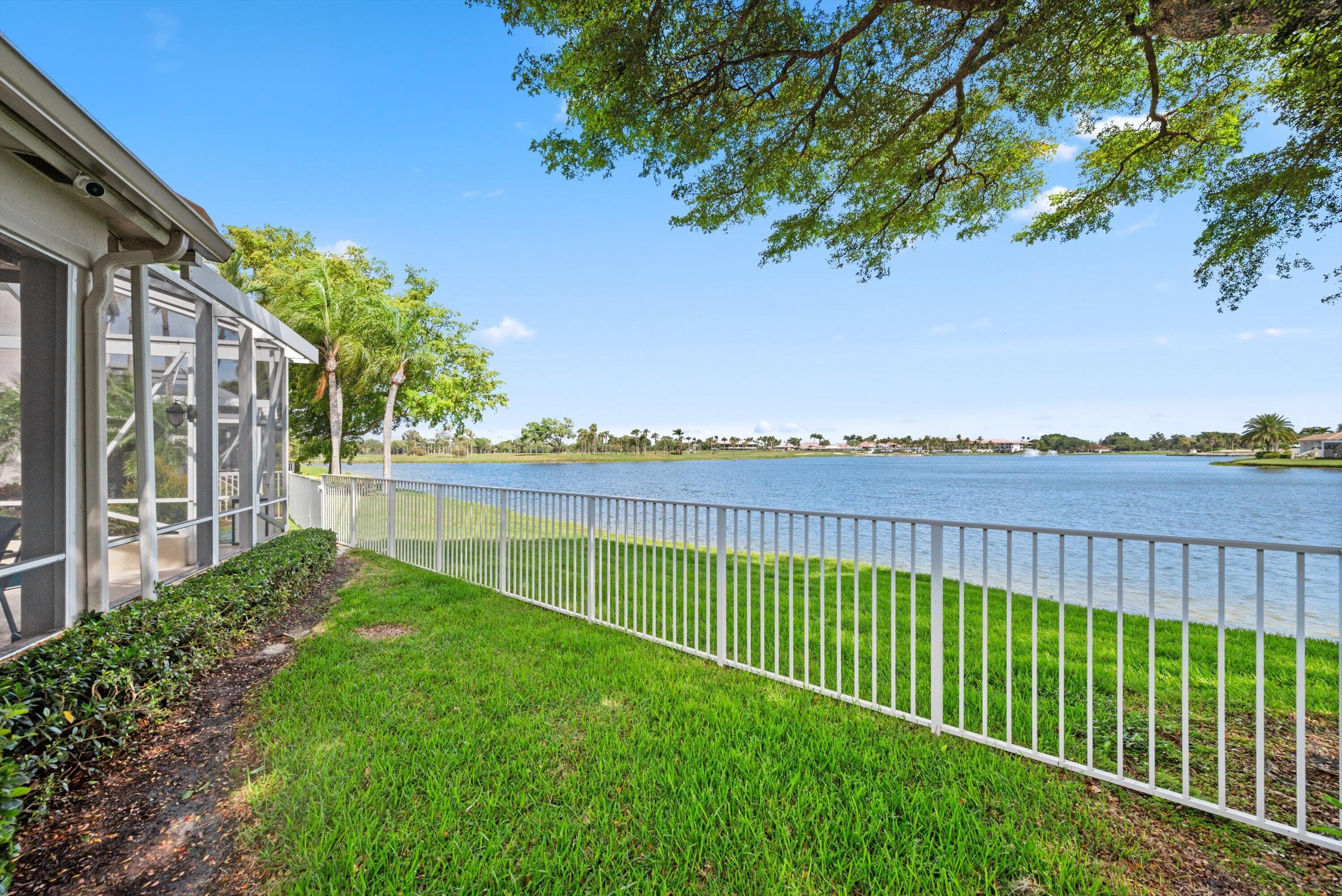 923 Augusta Pointe Drive, Palm Beach Gardens, FL 33418 — photo 5 of 44