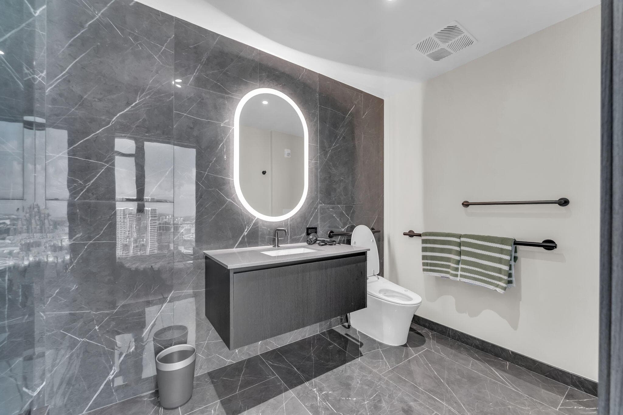 20 NE 11th Street 3205, Miami, FL 33132 — photo 10 of 20