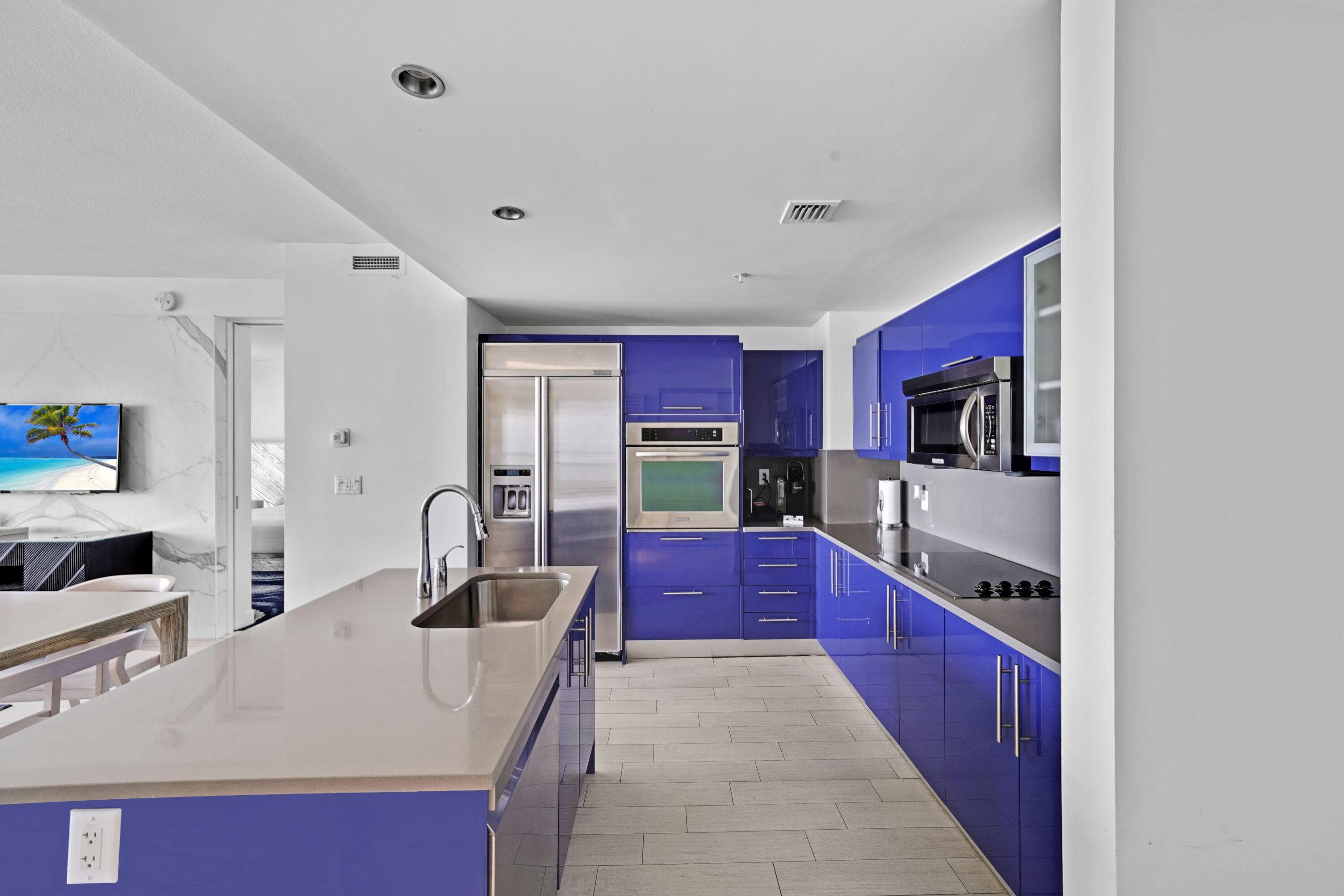 3101 Bayshore Drive, Fort Lauderdale, FL 33304 — photo 3 of 31