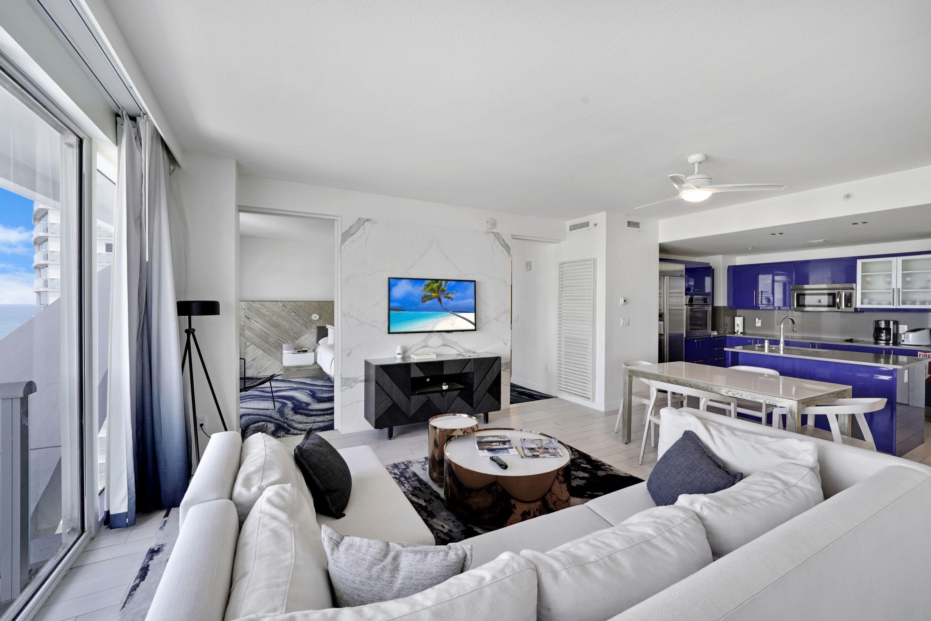 3101 Bayshore Drive, Fort Lauderdale, FL 33304 — photo 10 of 31