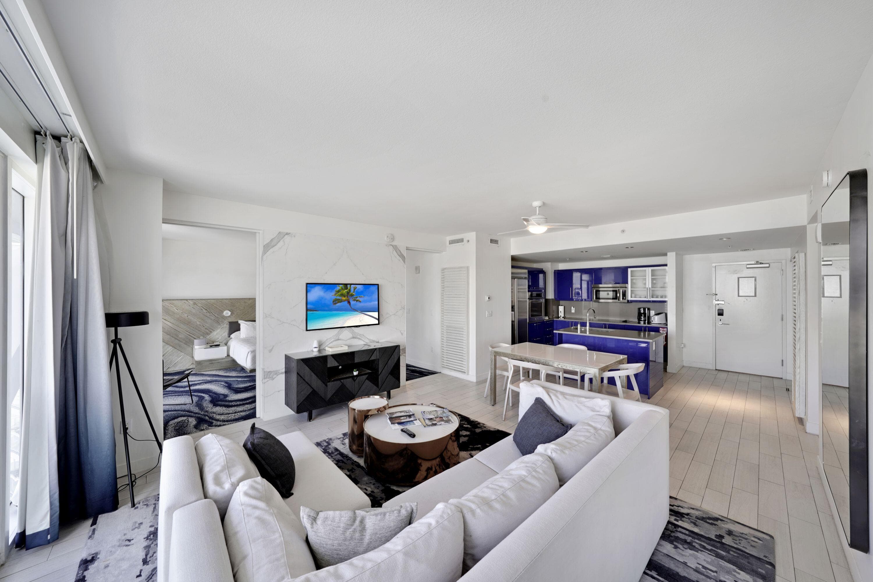 3101 Bayshore Drive, Fort Lauderdale, FL 33304 — photo 11 of 31