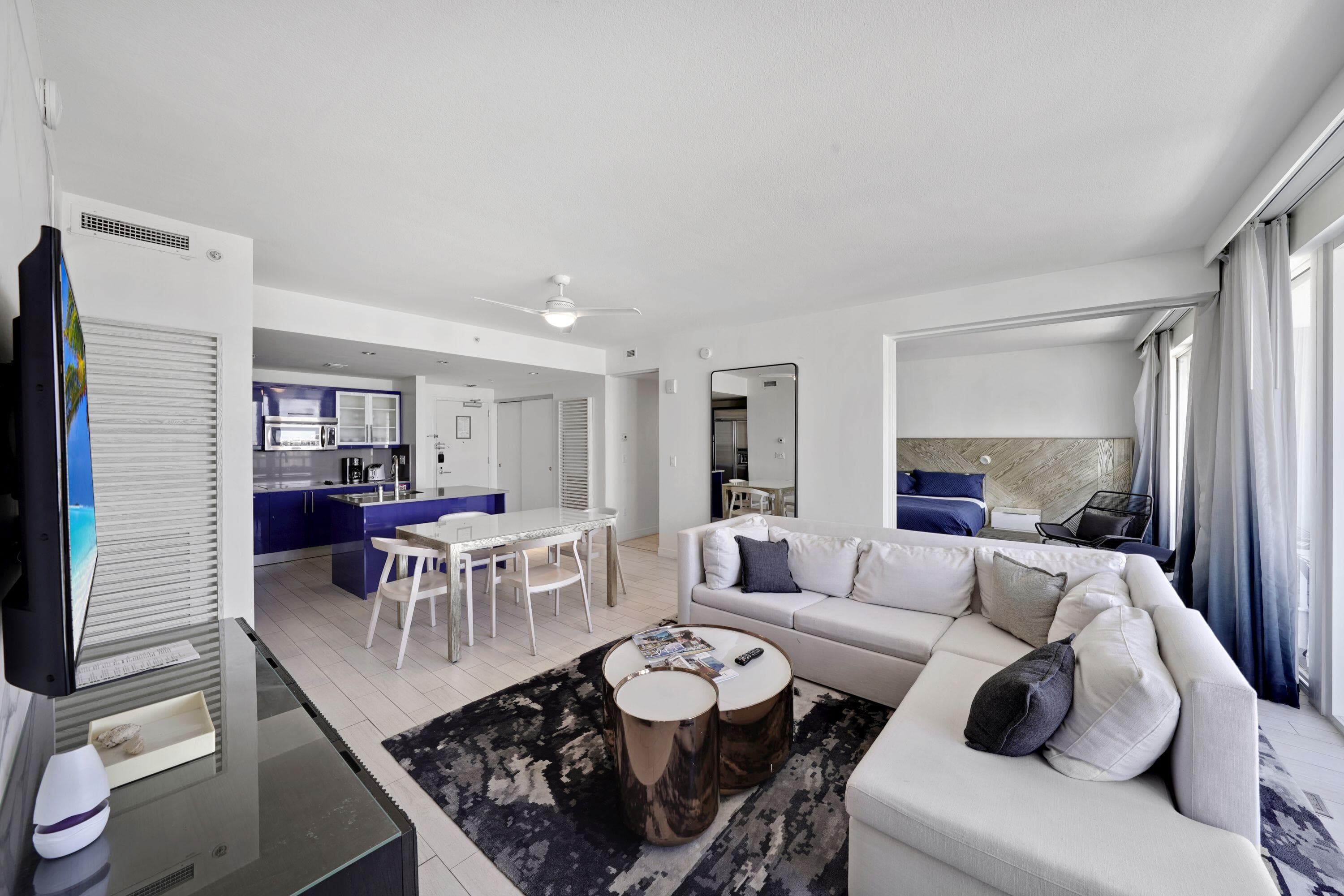 3101 Bayshore Drive, Fort Lauderdale, FL 33304 — photo 12 of 31