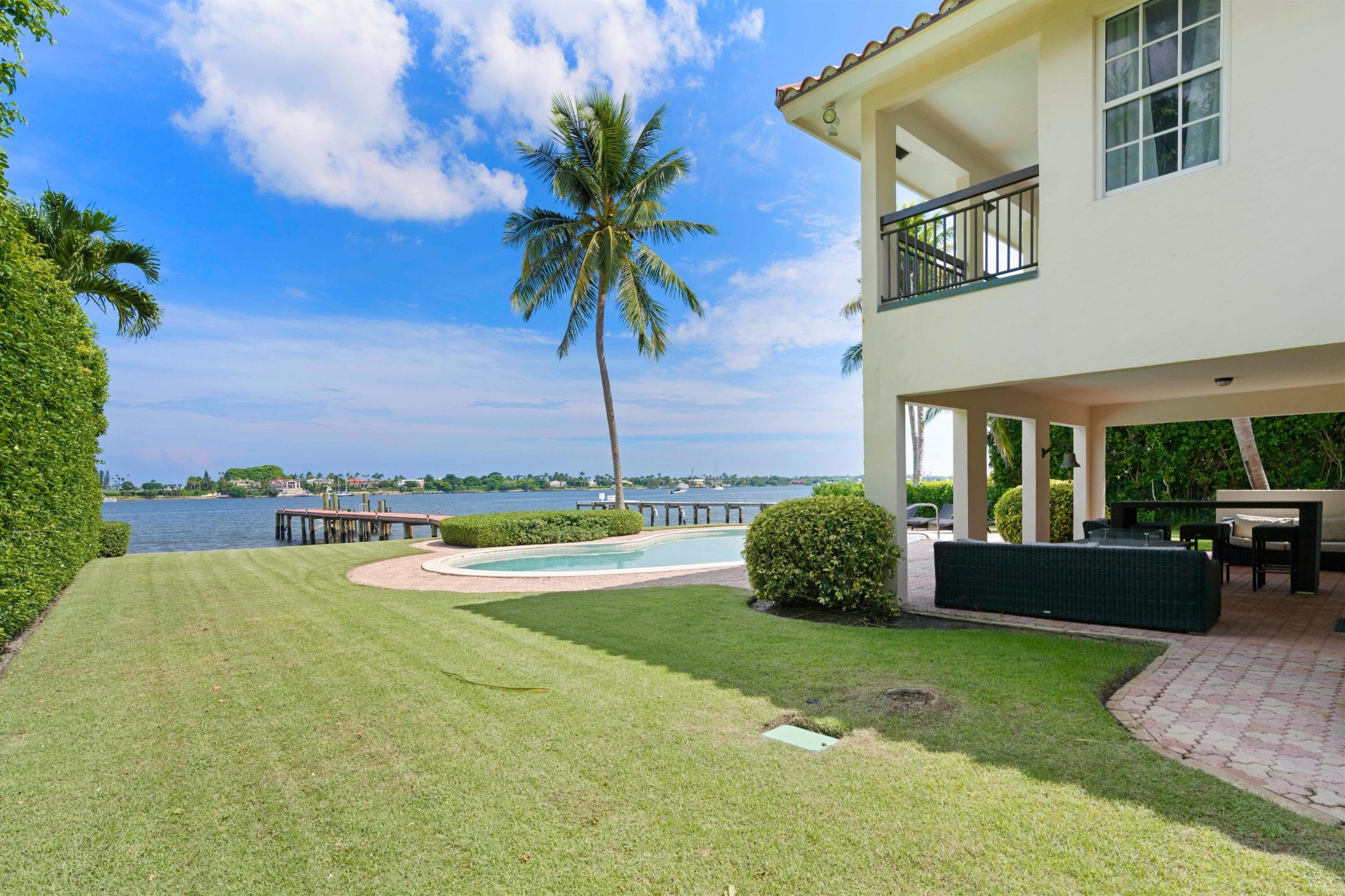 3304 N Flagler Drive, West Palm Beach, FL 33407 — photo 7 of 49