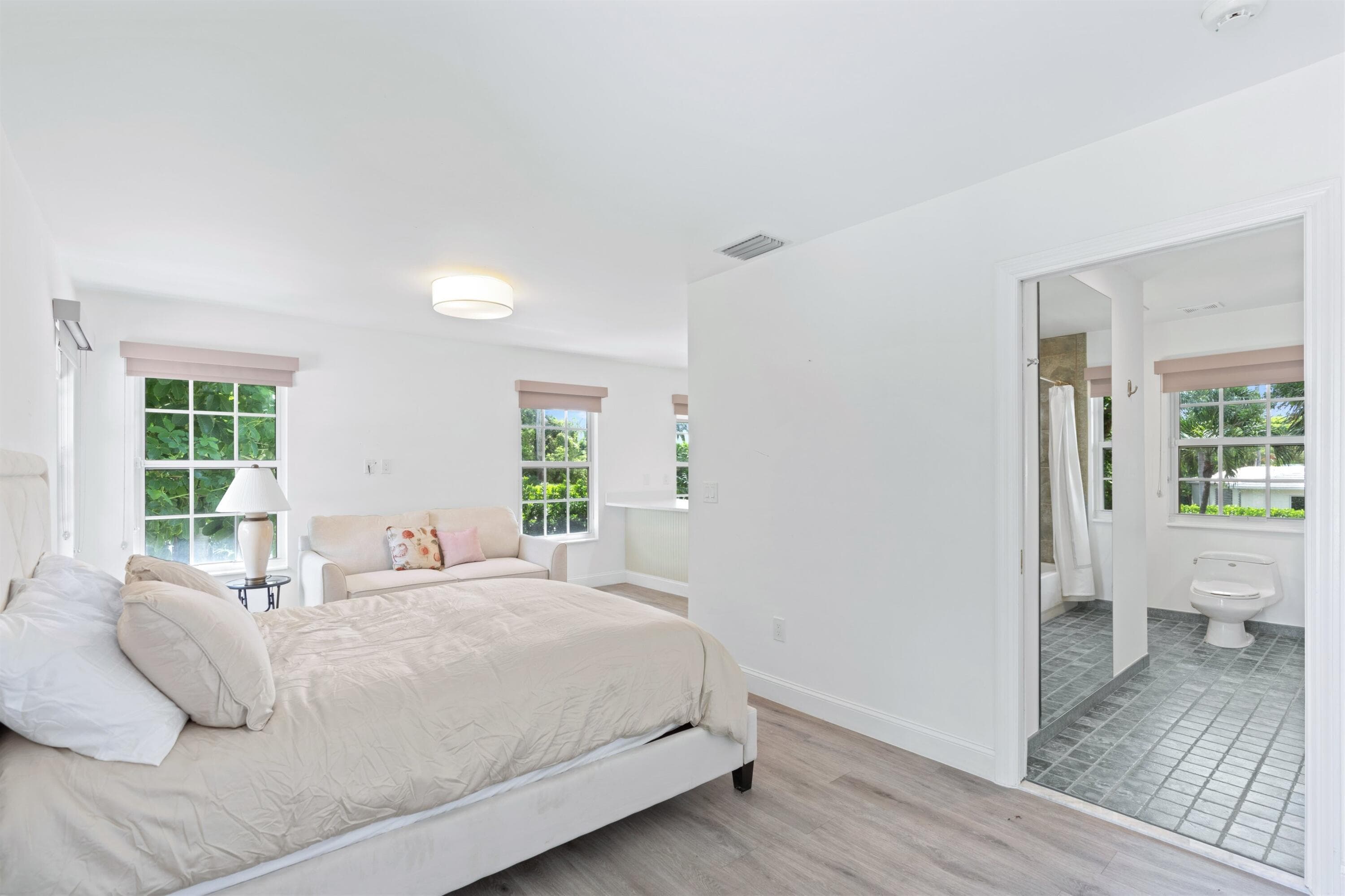 3304 N Flagler Drive, West Palm Beach, FL 33407 — photo 43 of 49