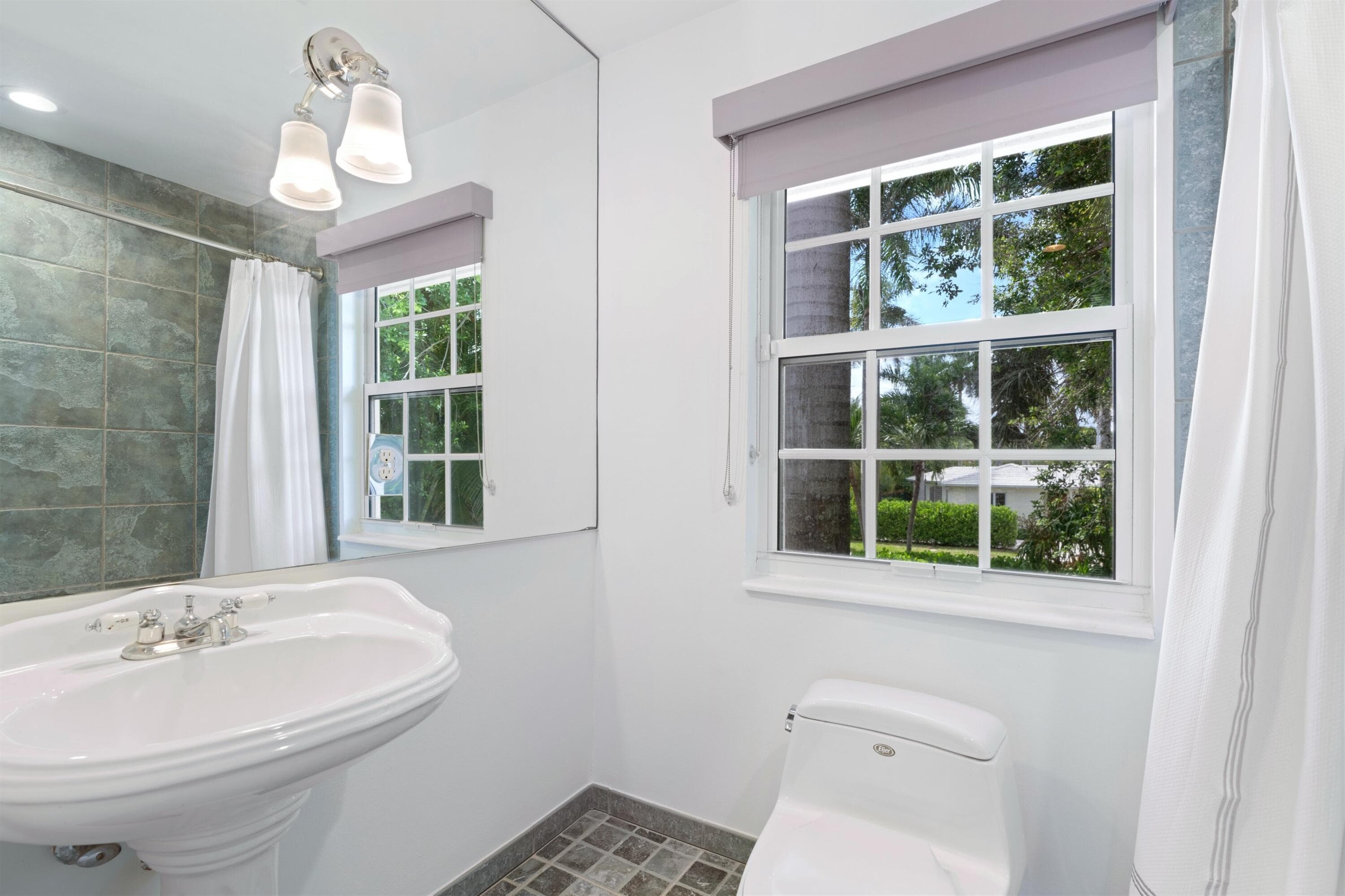 3304 N Flagler Drive, West Palm Beach, FL 33407 — photo 41 of 49
