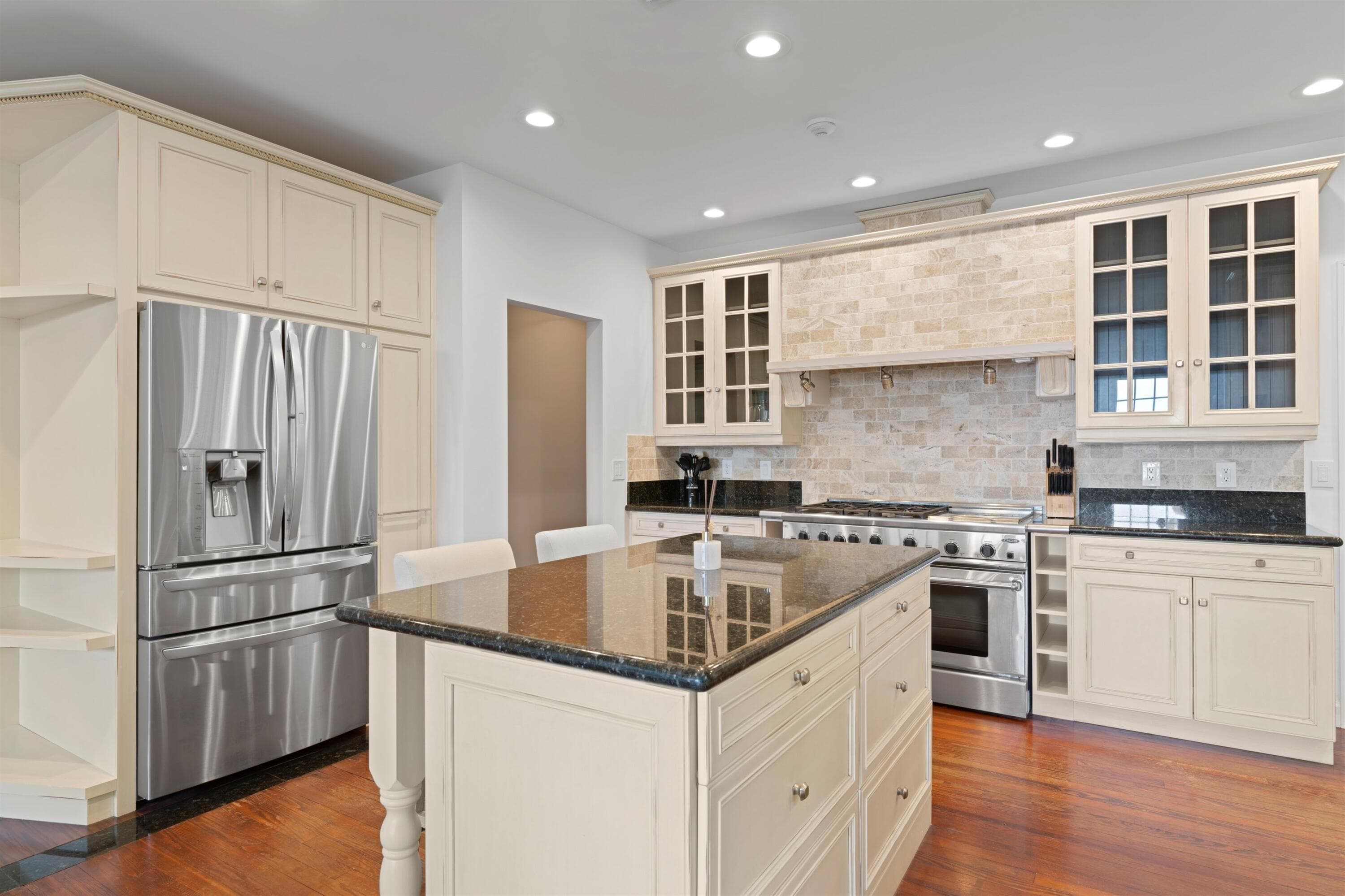 3304 N Flagler Drive, West Palm Beach, FL 33407 — photo 23 of 49