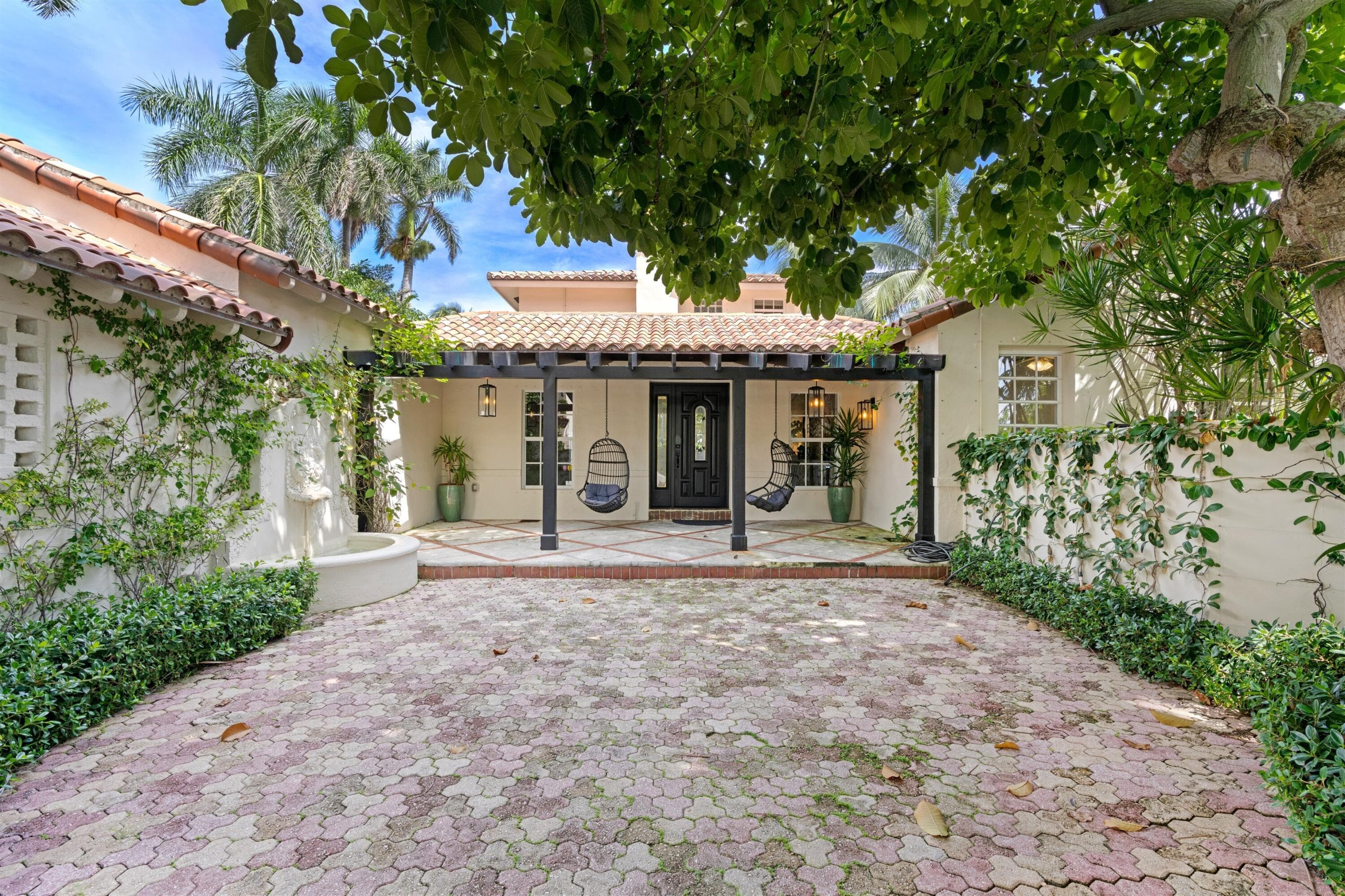 3304 N Flagler Drive, West Palm Beach, FL 33407 — photo 13 of 49