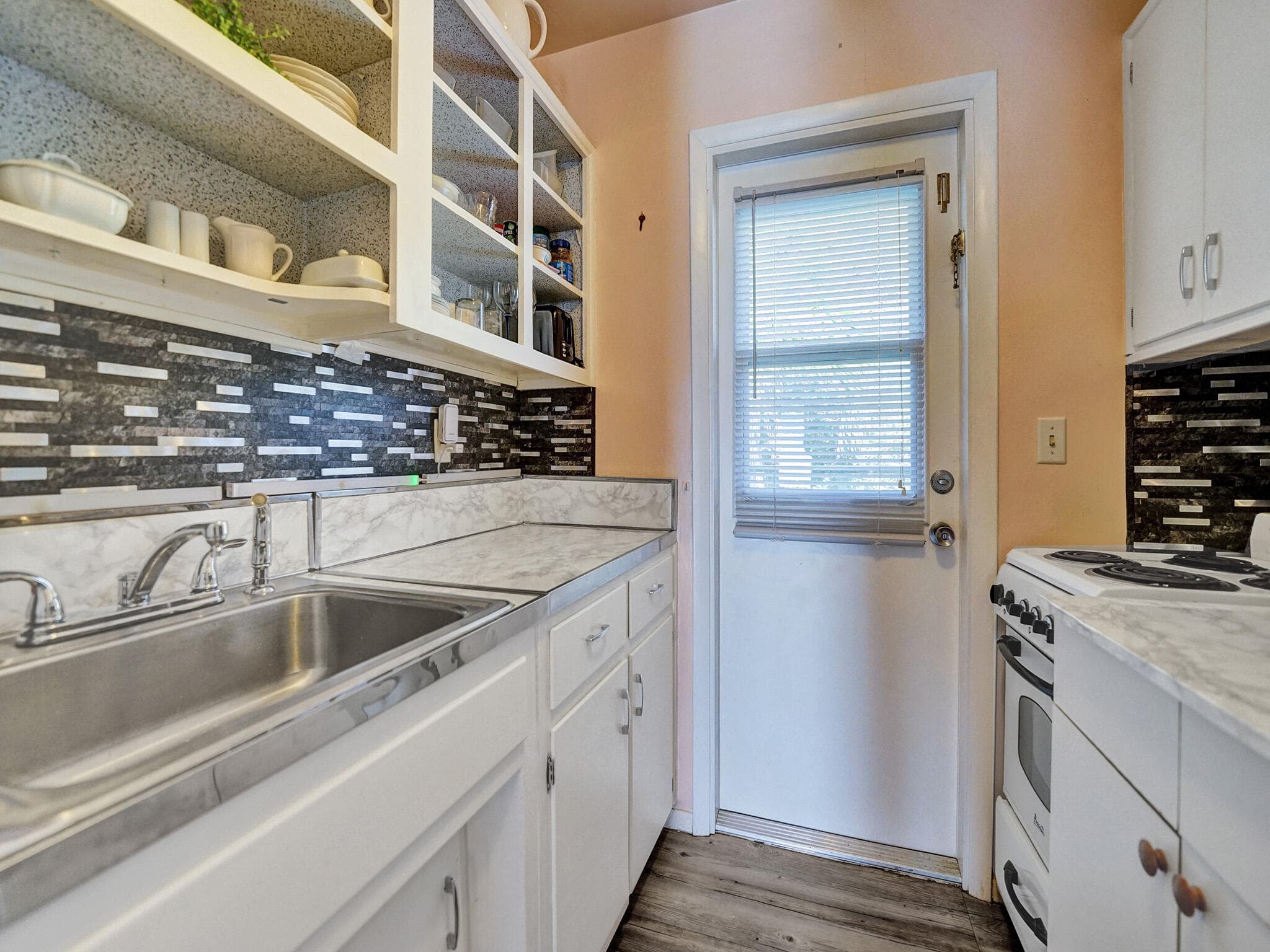 1115 SE 14th Place 19c, Fort Lauderdale, FL 33316 — photo 17 of 35