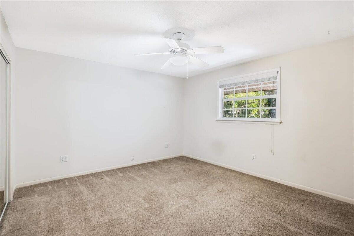 284 35th Avenue, Vero Beach, FL 32968 — photo 28 of 38